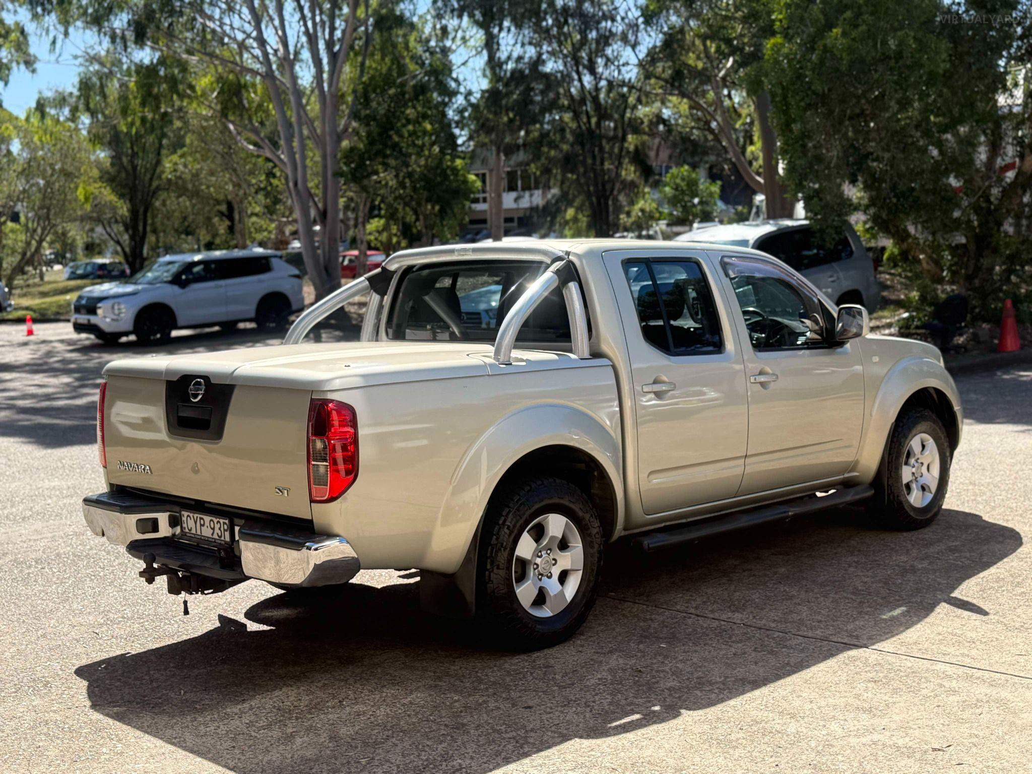 NISSAN NAVARA