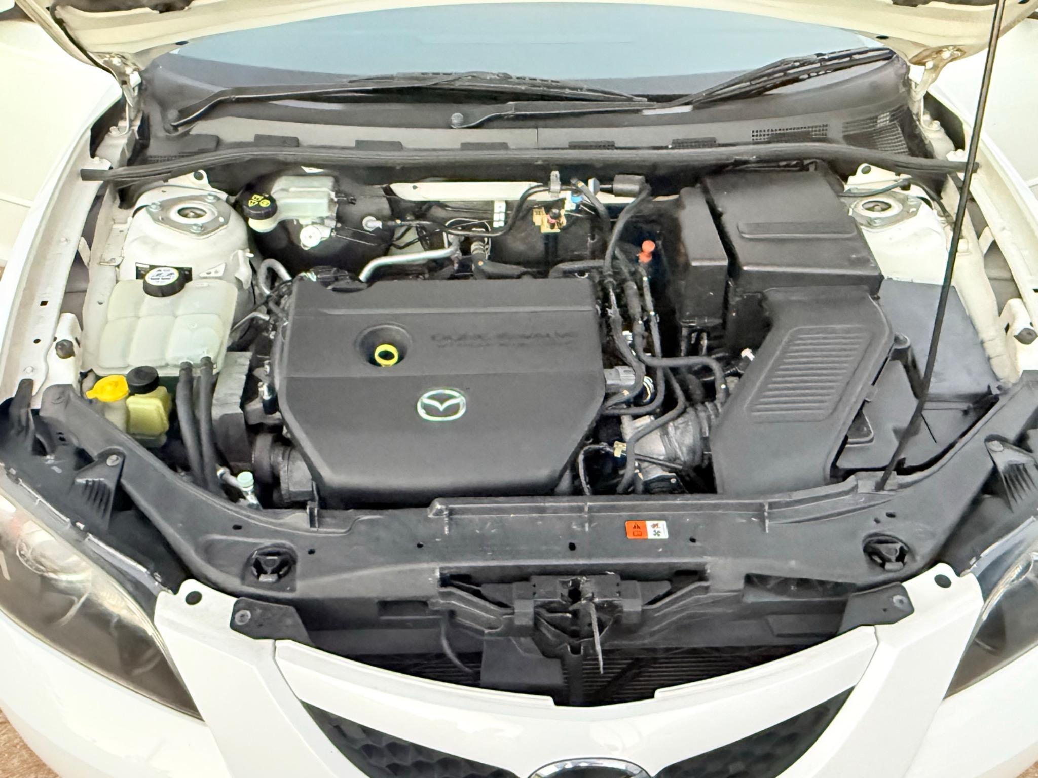 MAZDA MAZDA3