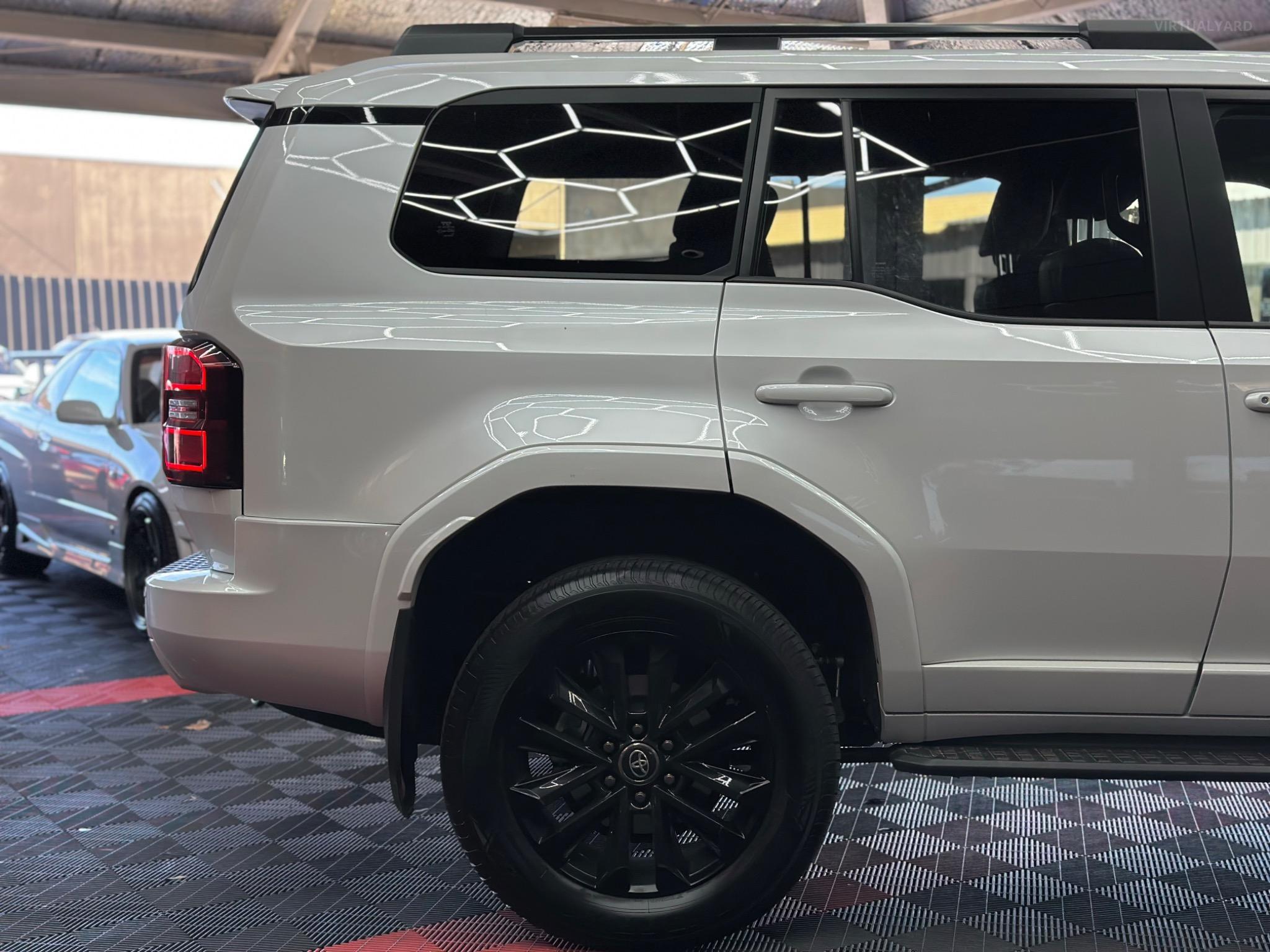 Toyota Landcruiser Prado