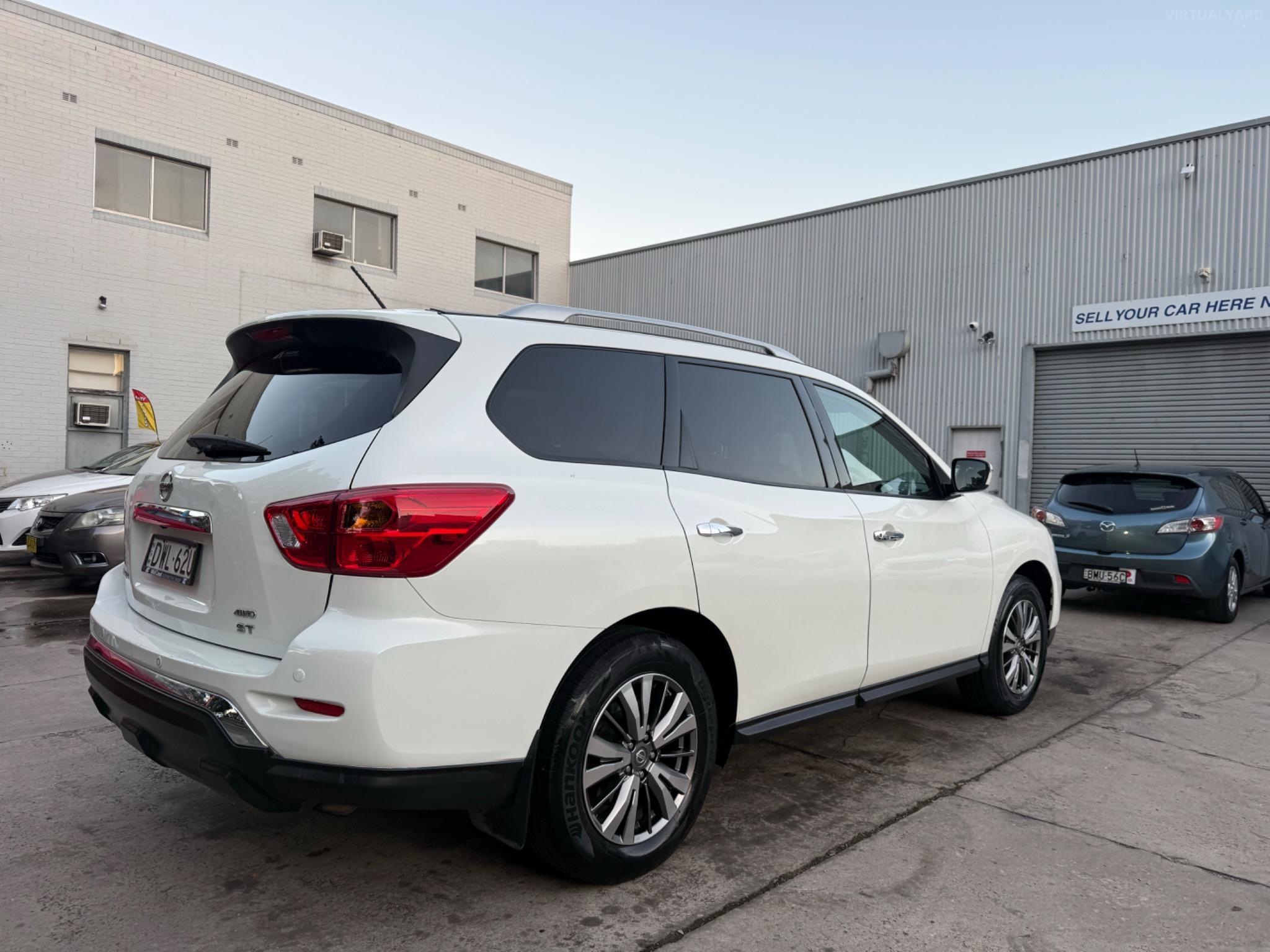NISSAN PATHFINDER