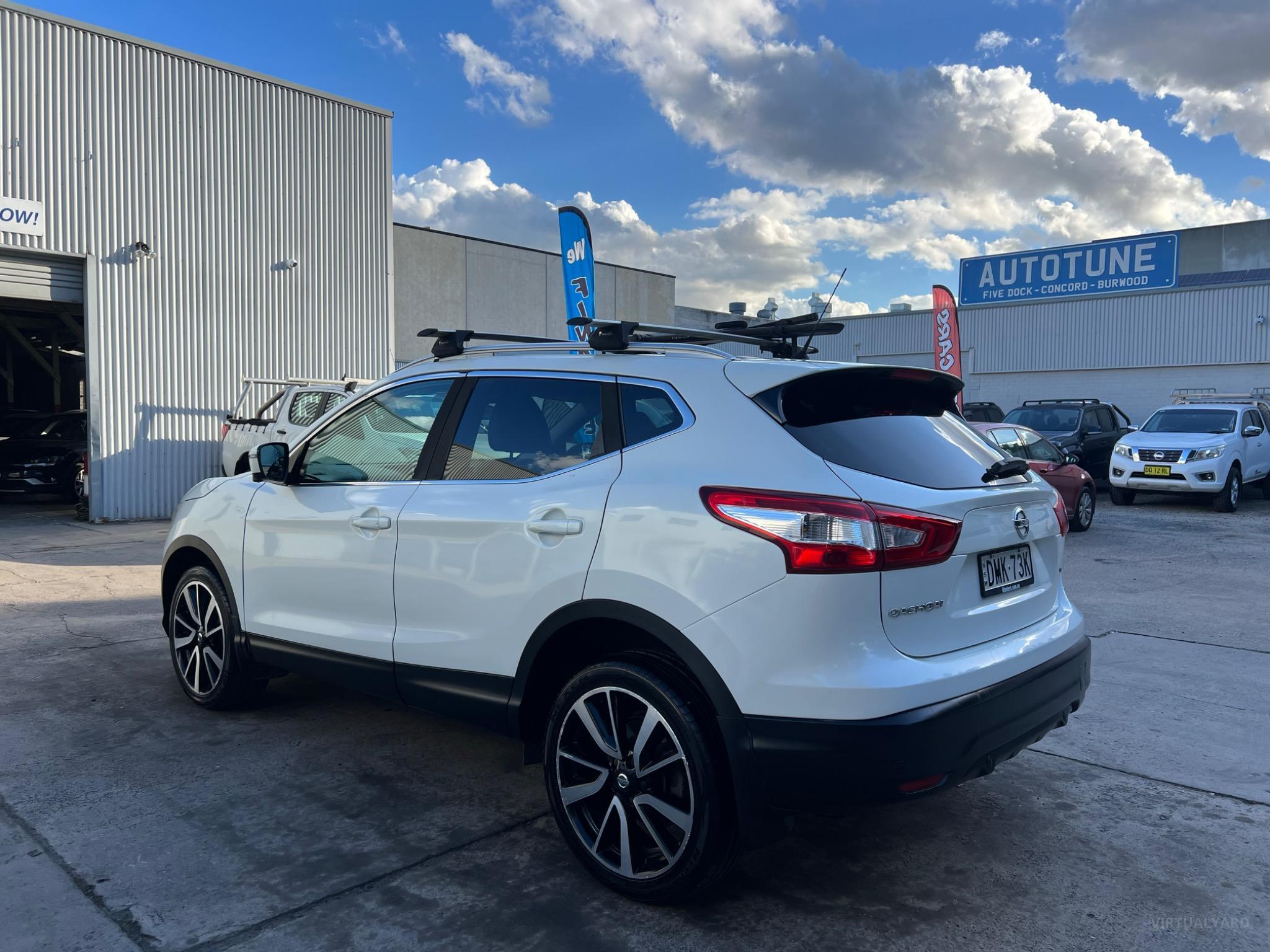 NISSAN QASHQAI