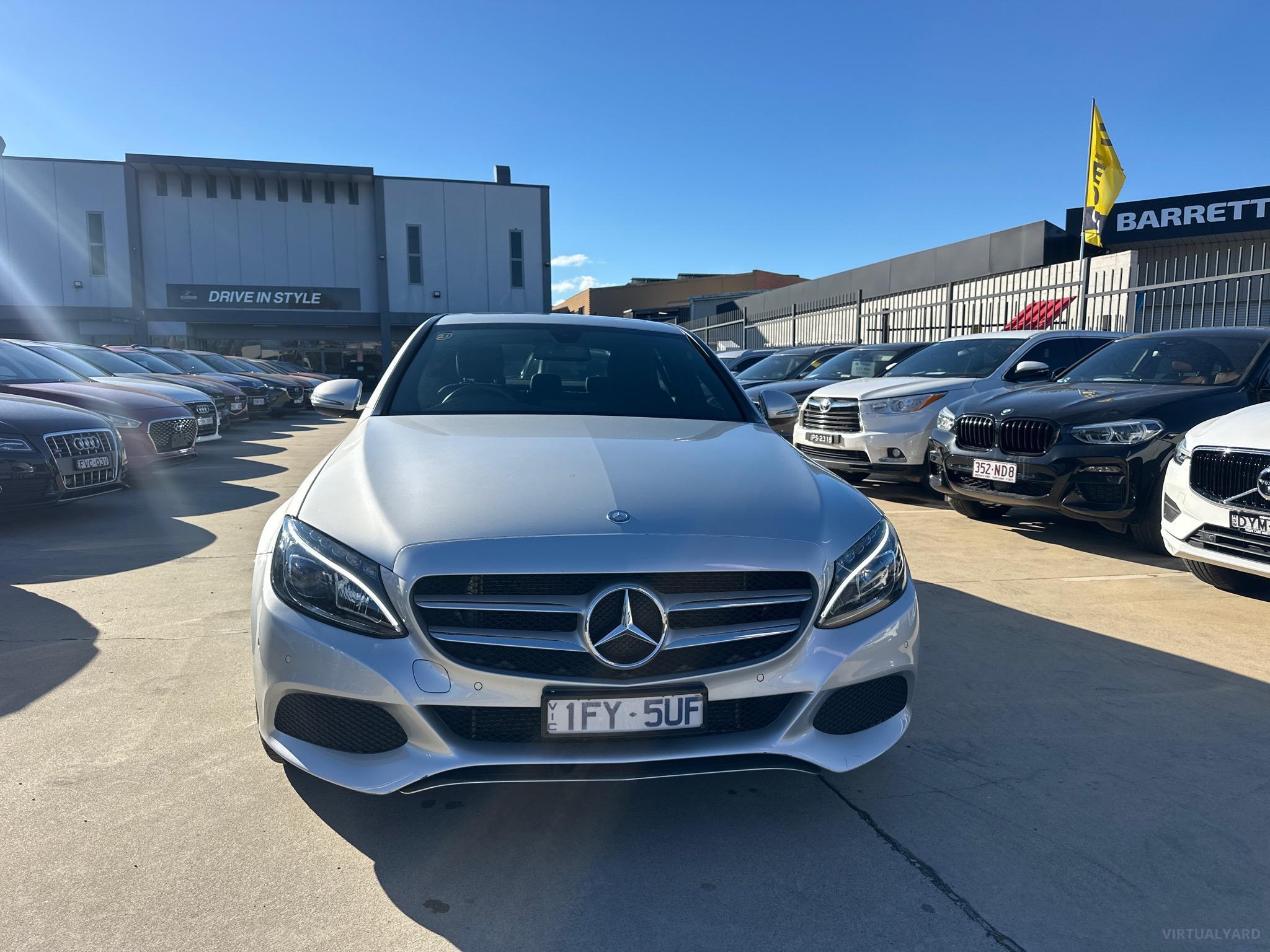 MERCEDES-BENZ C200