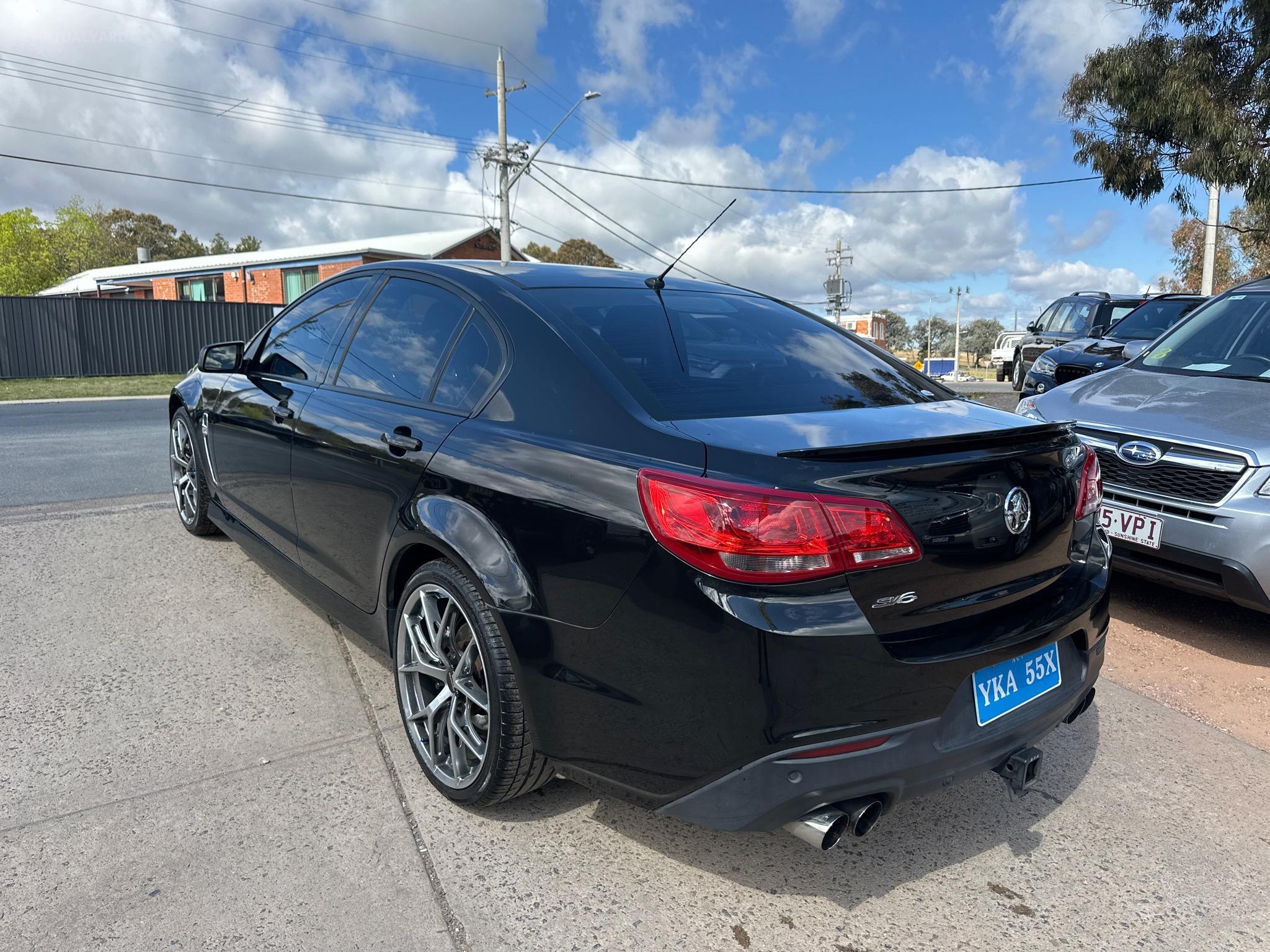 HOLDEN COMMODORE