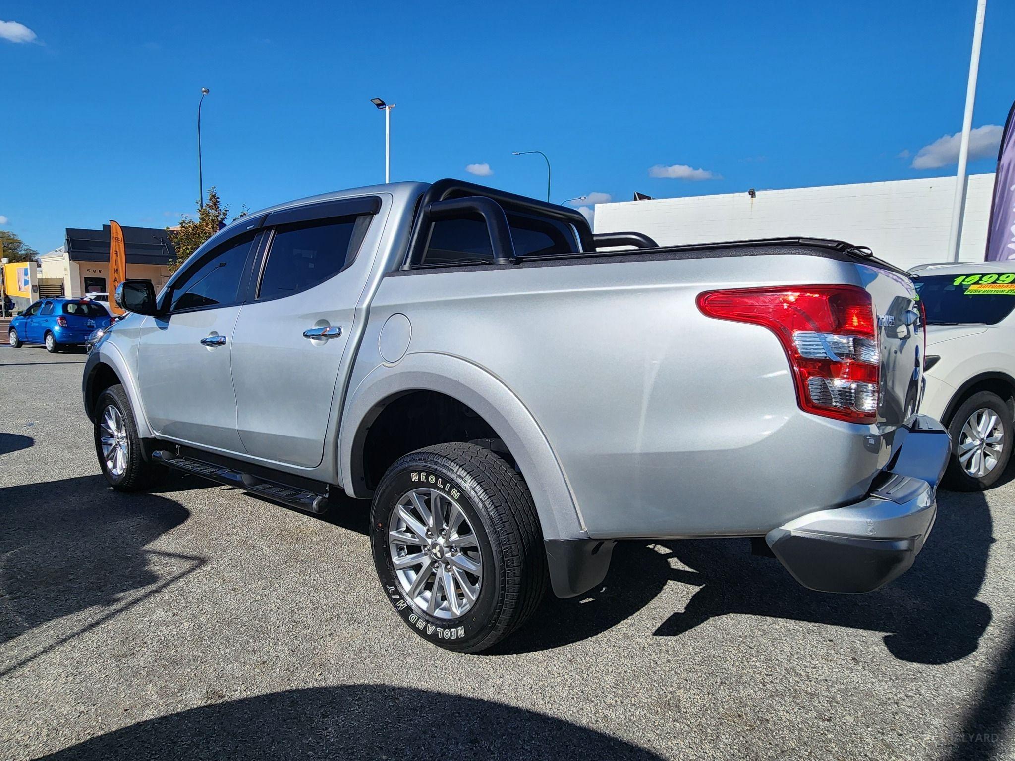Mitsubishi Triton