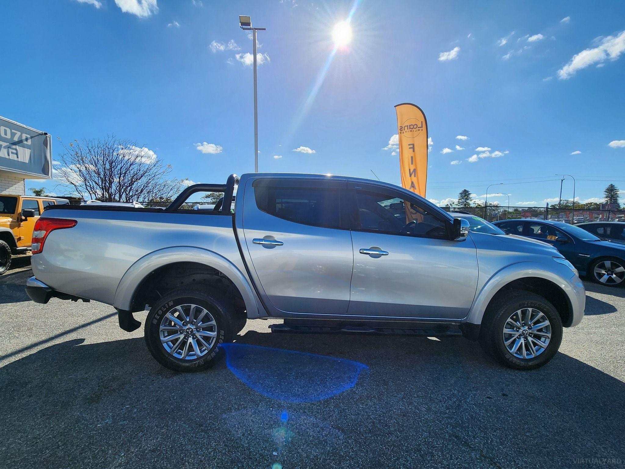 Mitsubishi Triton