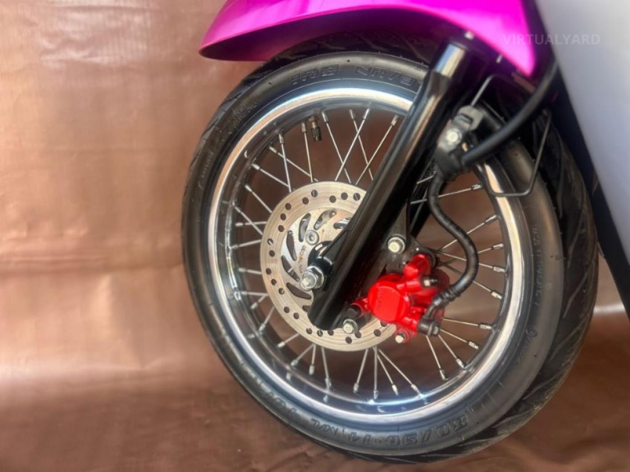 HONDA SCOOPY URBAN EDITION