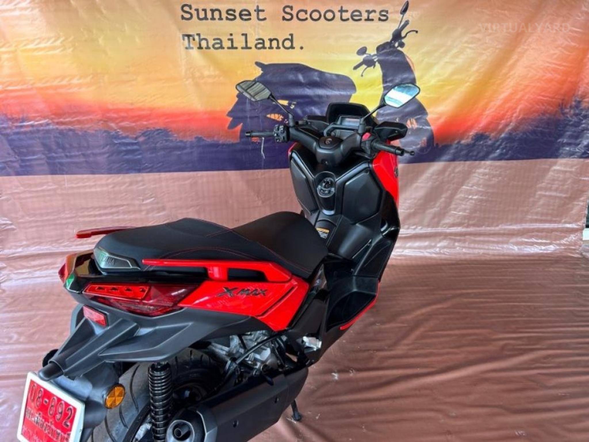 YAMAHA X-MAX 300 CONNECT