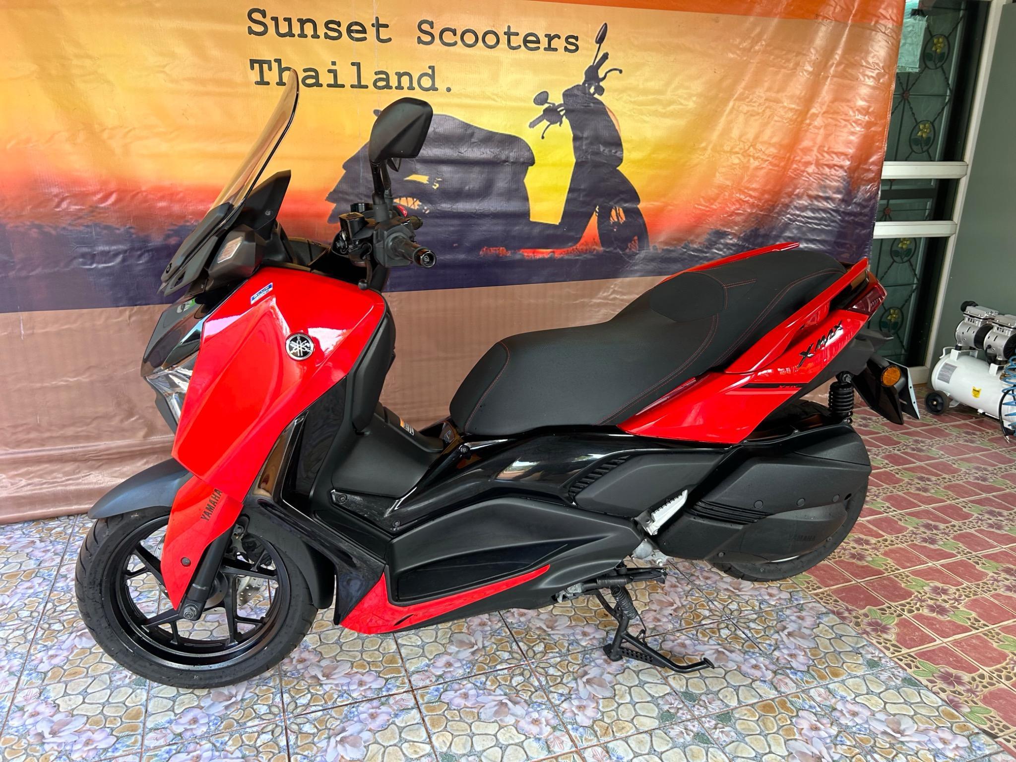 YAMAHA X-MAX 300 CONNECT