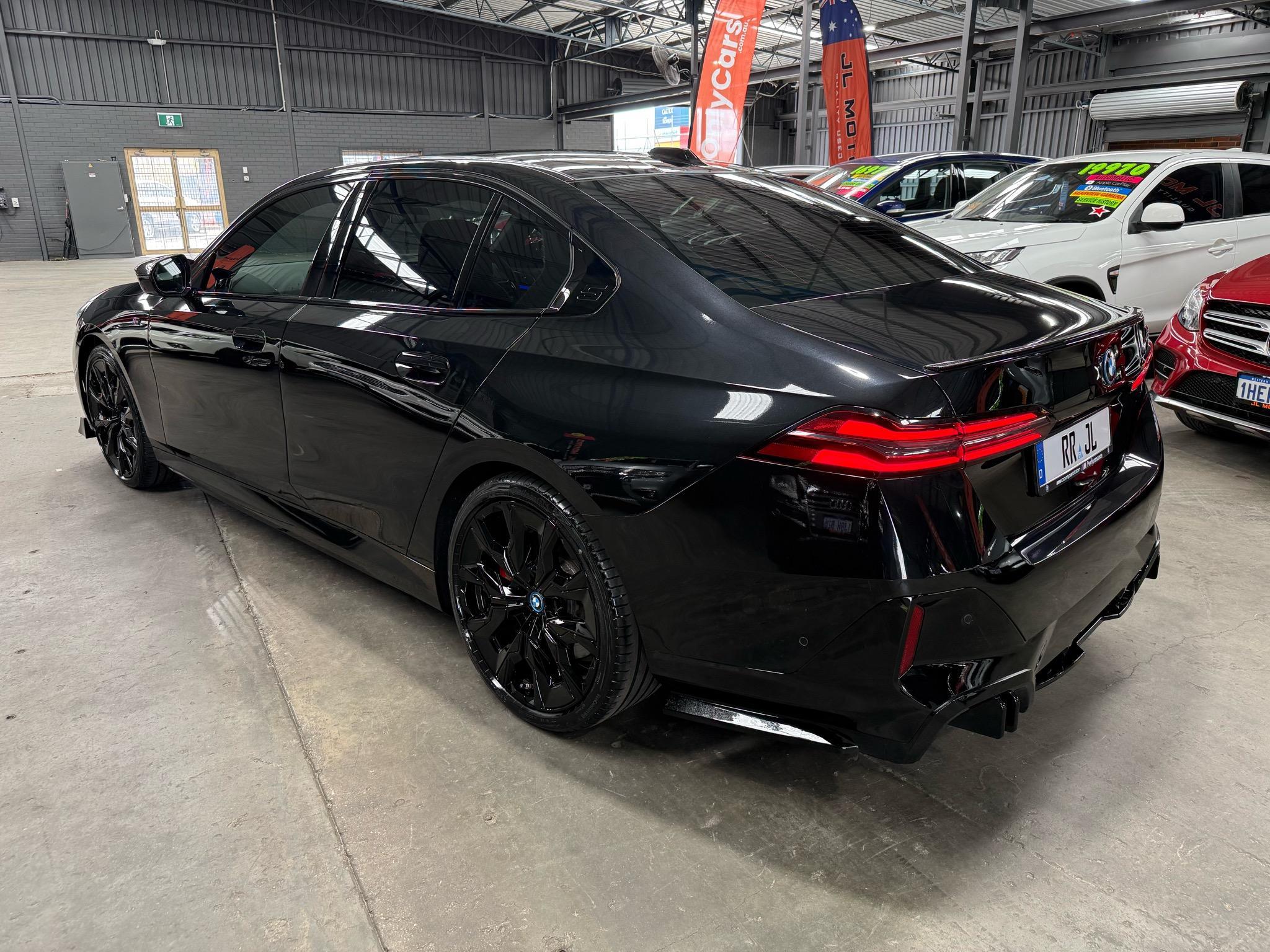 BMW i5