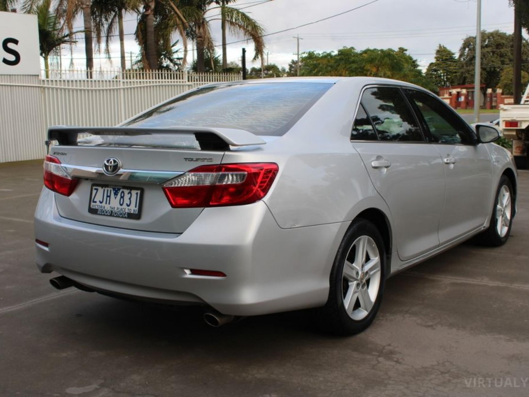 TOYOTA AURION