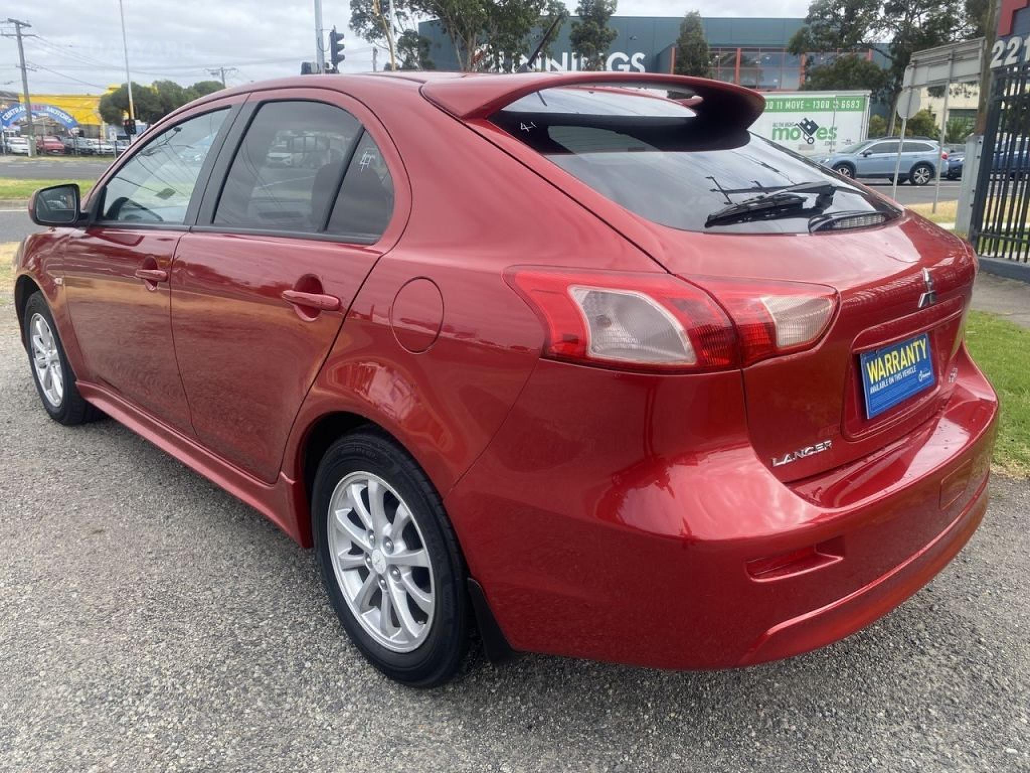 MITSUBISHI LANCER