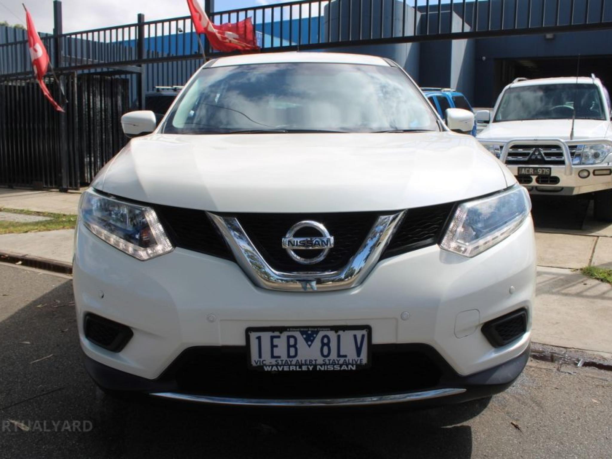 NISSAN X-TRAIL