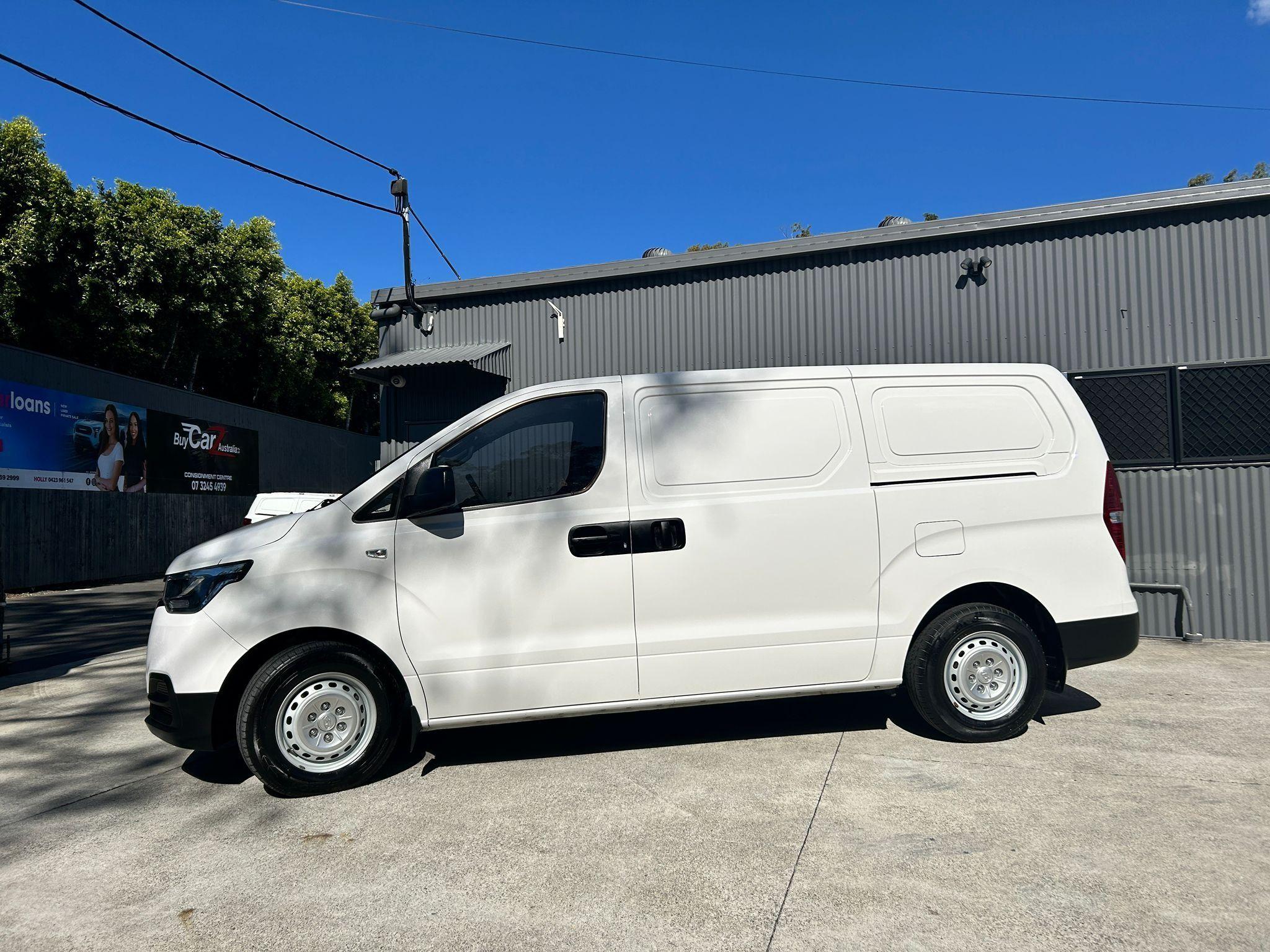 HYUNDAI ILOAD