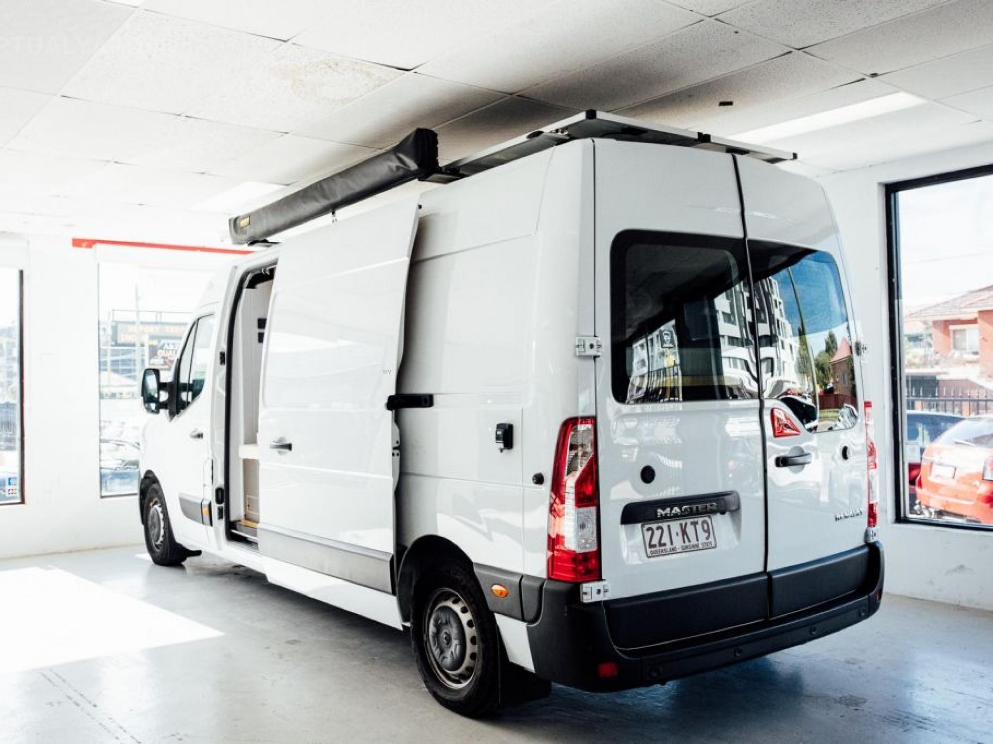 RENAULT MASTER