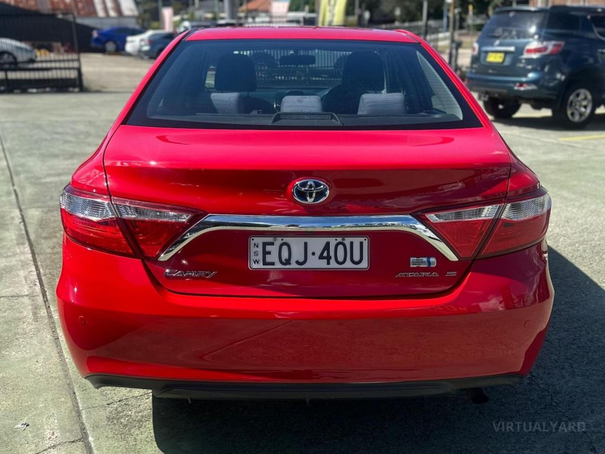 TOYOTA CAMRY