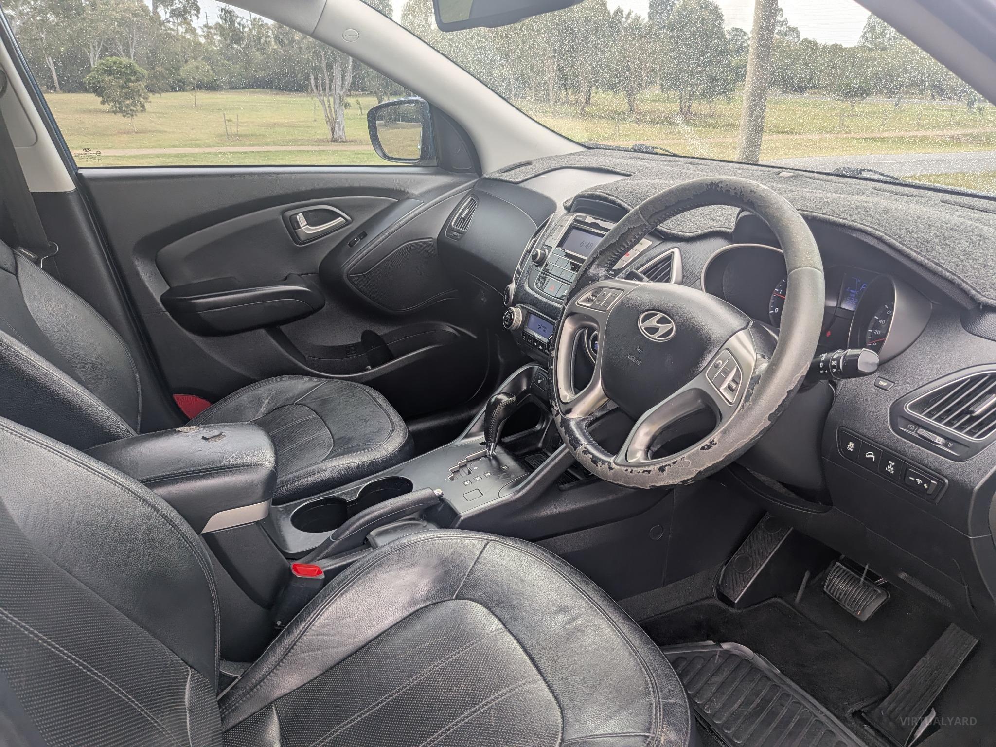 HYUNDAI iX35