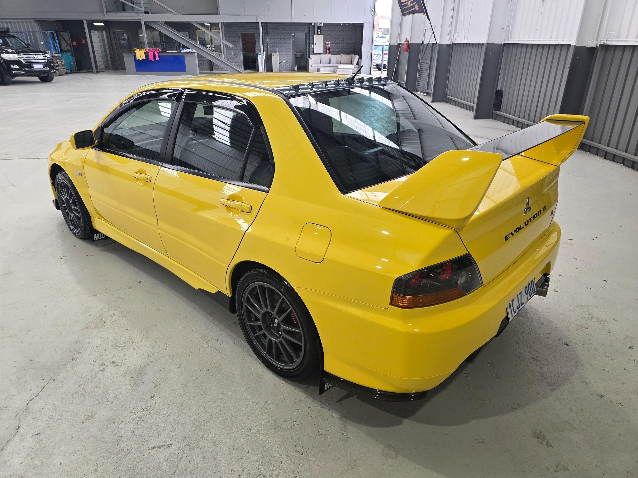 Mitsubishi Lancer