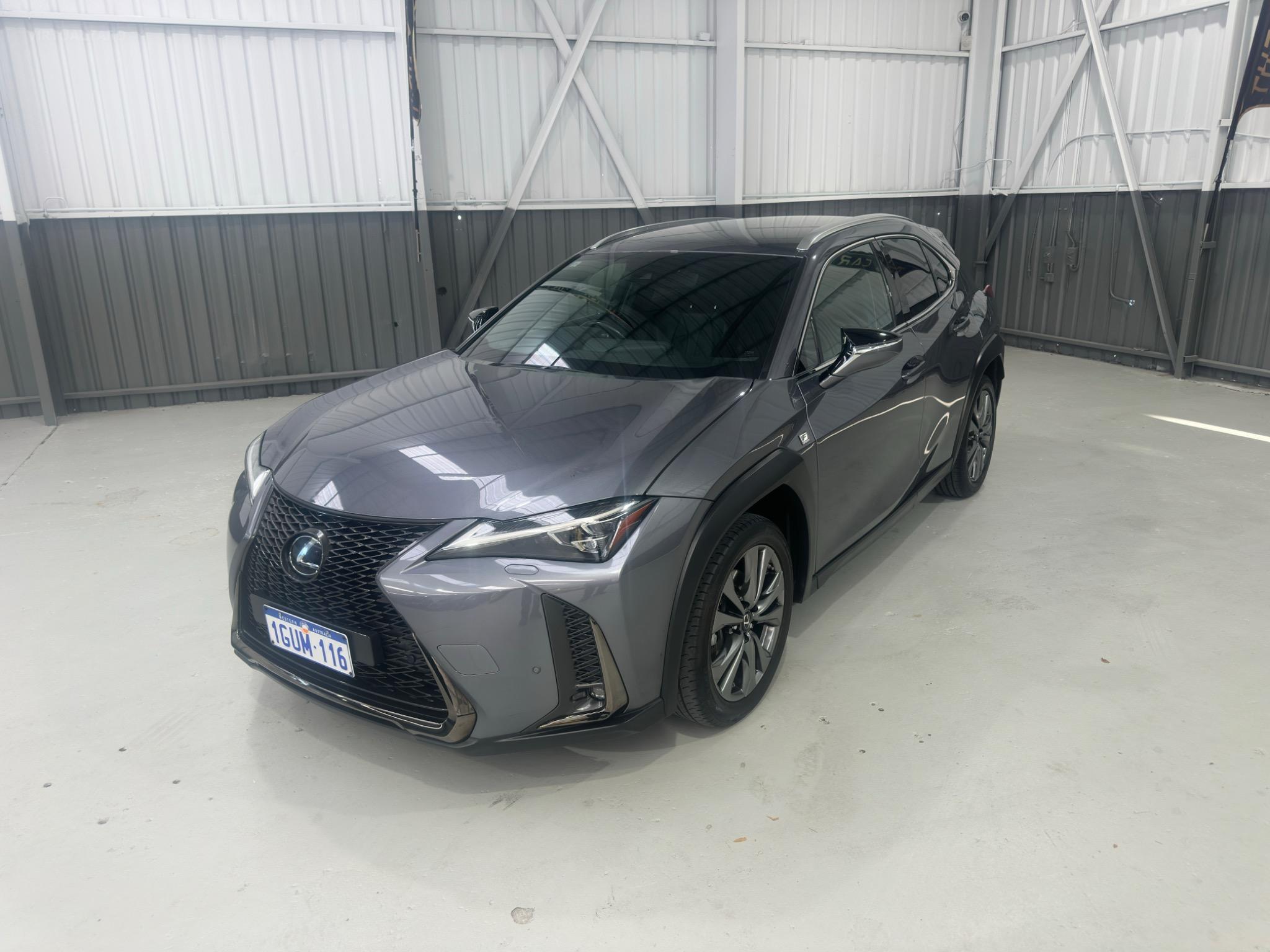 Lexus UX