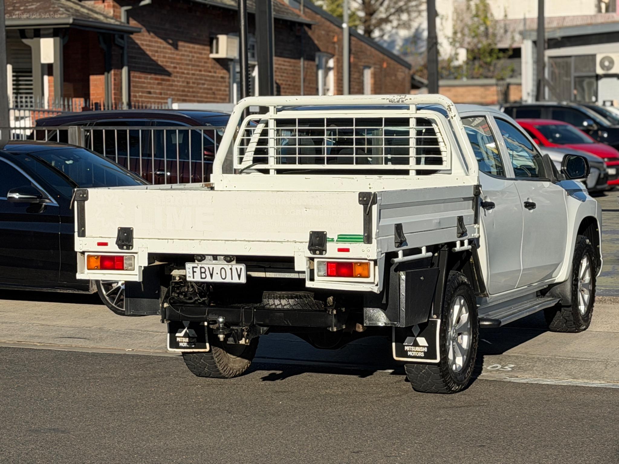 Mitsubishi Triton