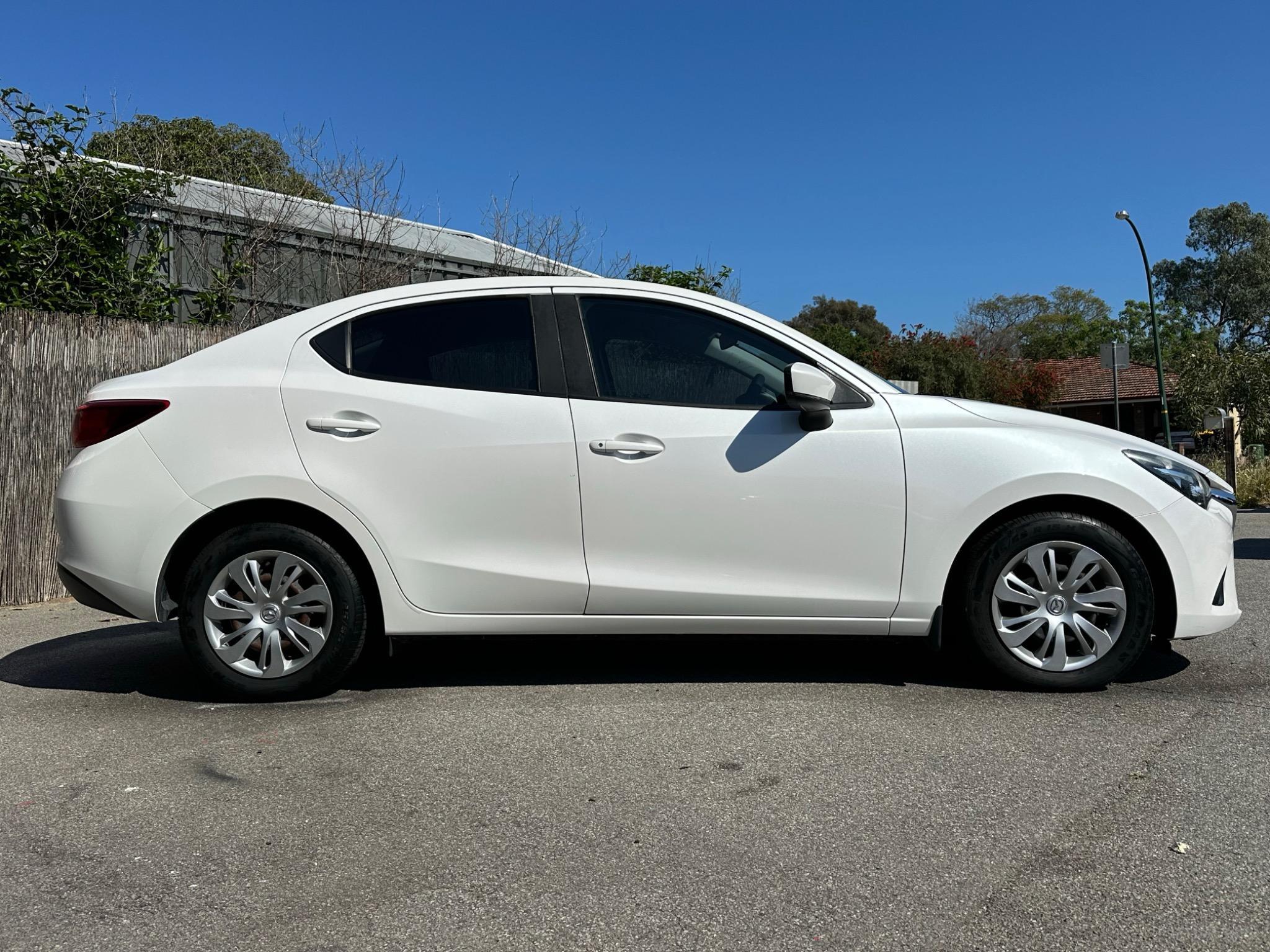 Mazda 2