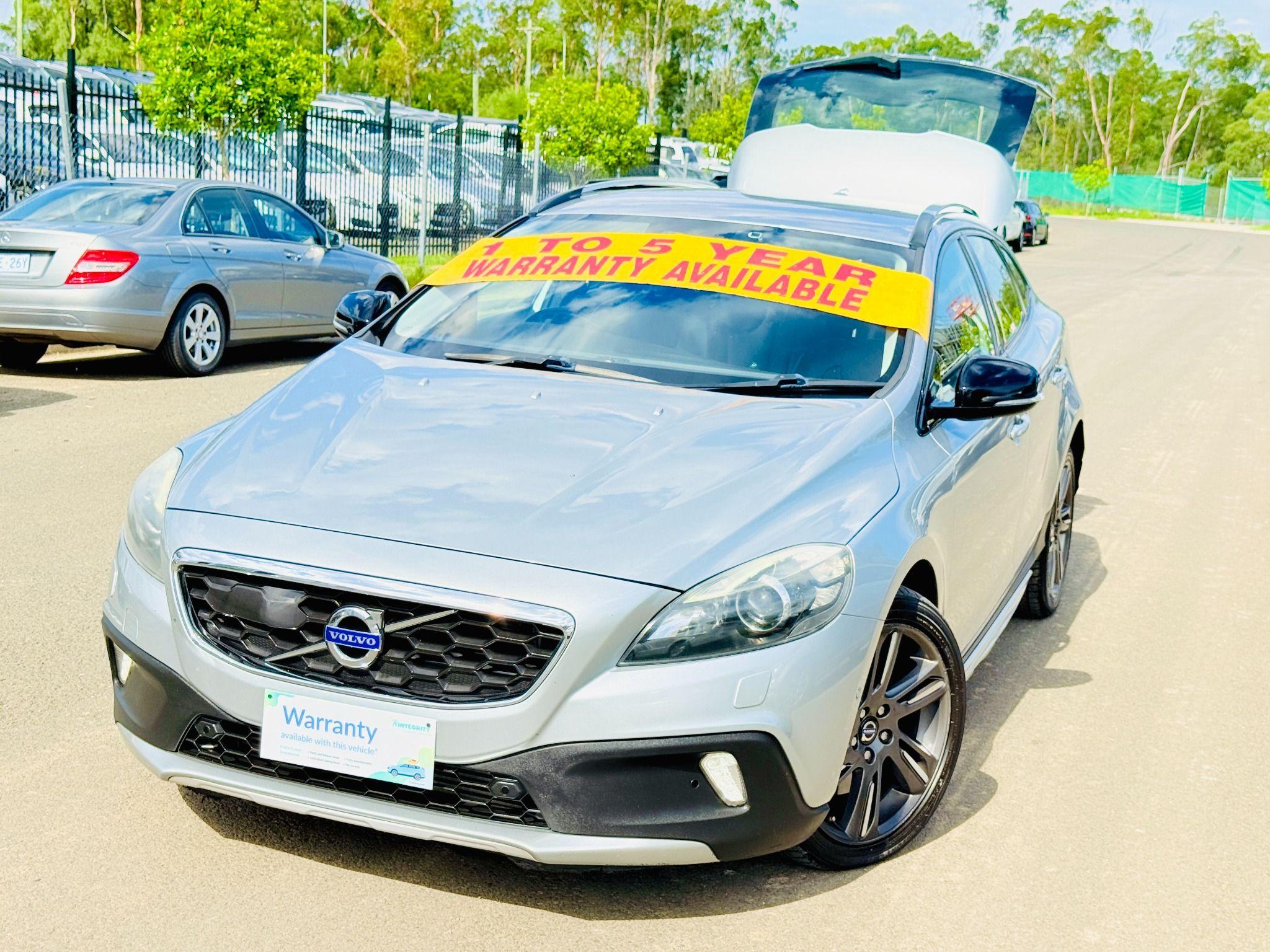 VOLVO V40