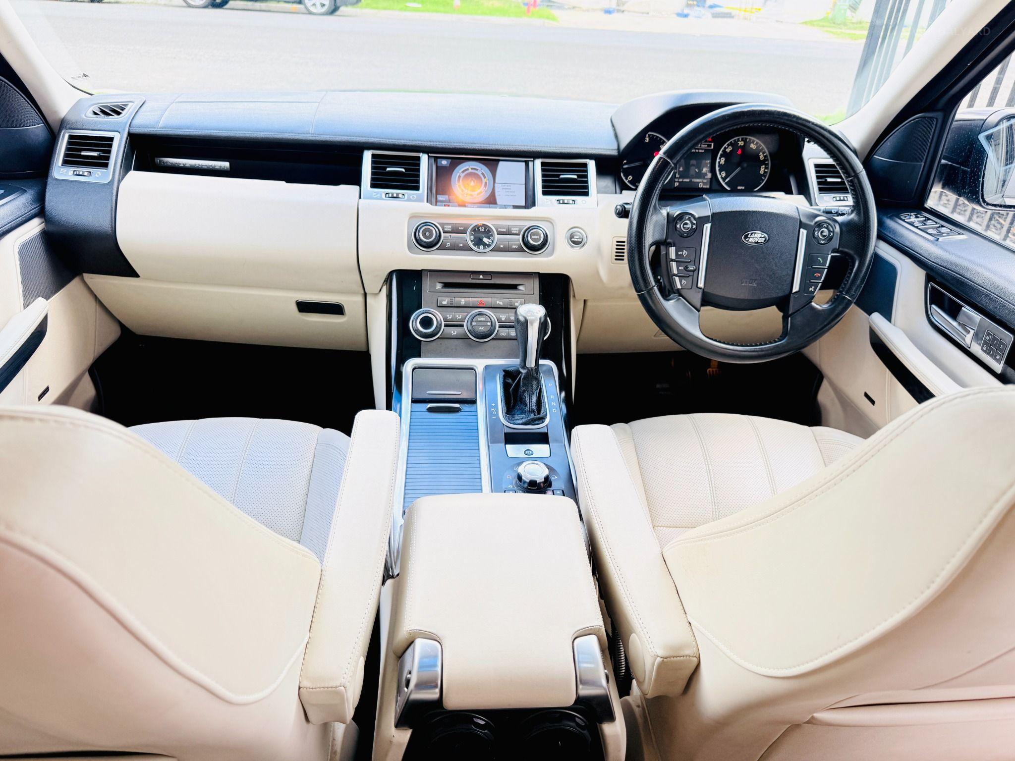 LAND ROVER RANGE ROVER