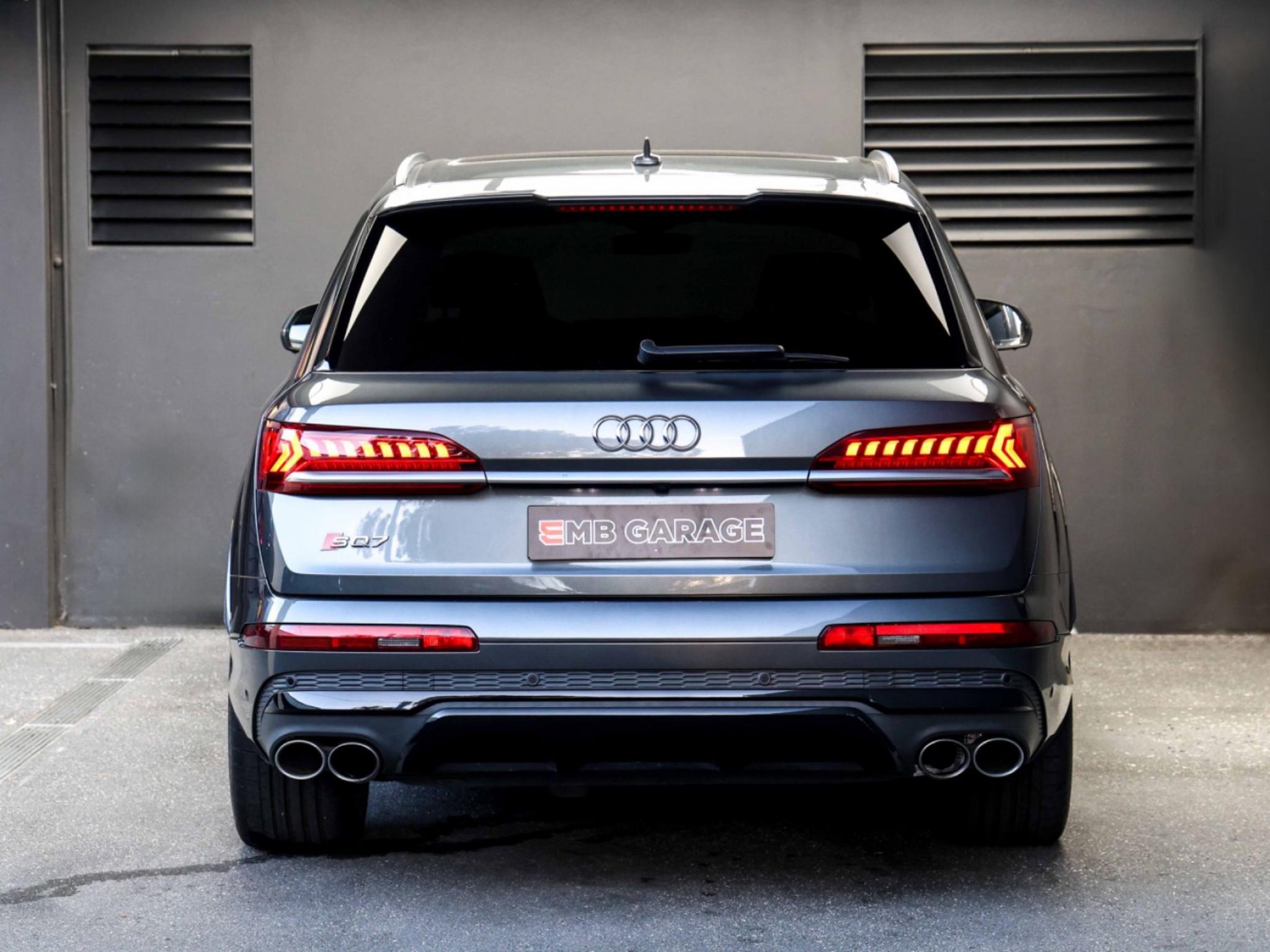 AUDI SQ7