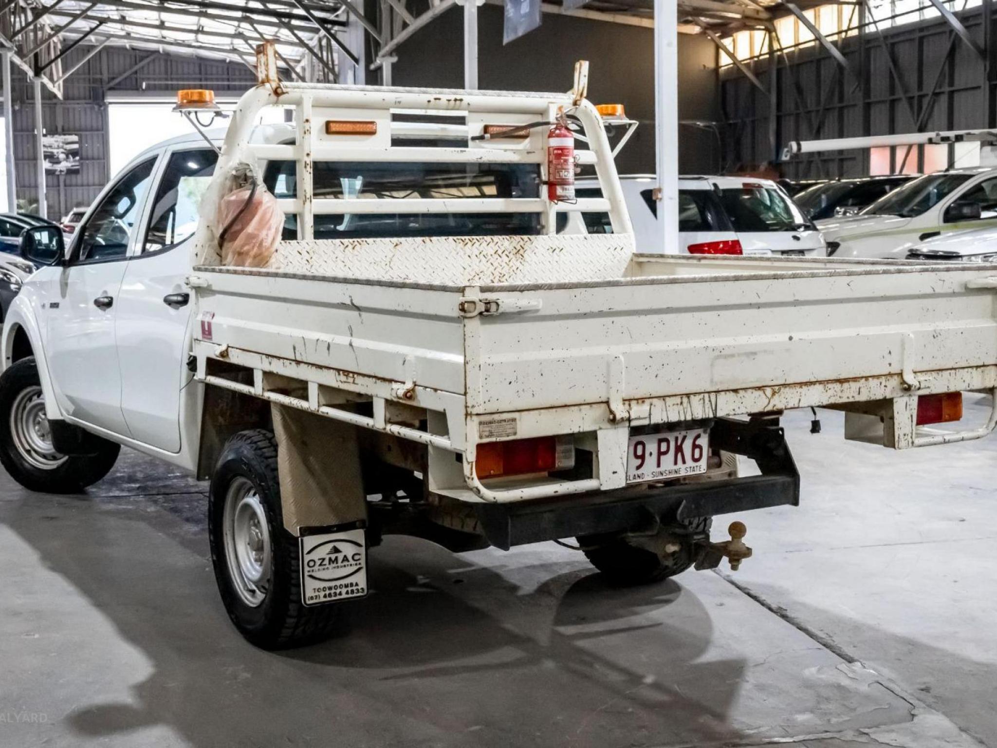 MITSUBISHI TRITON