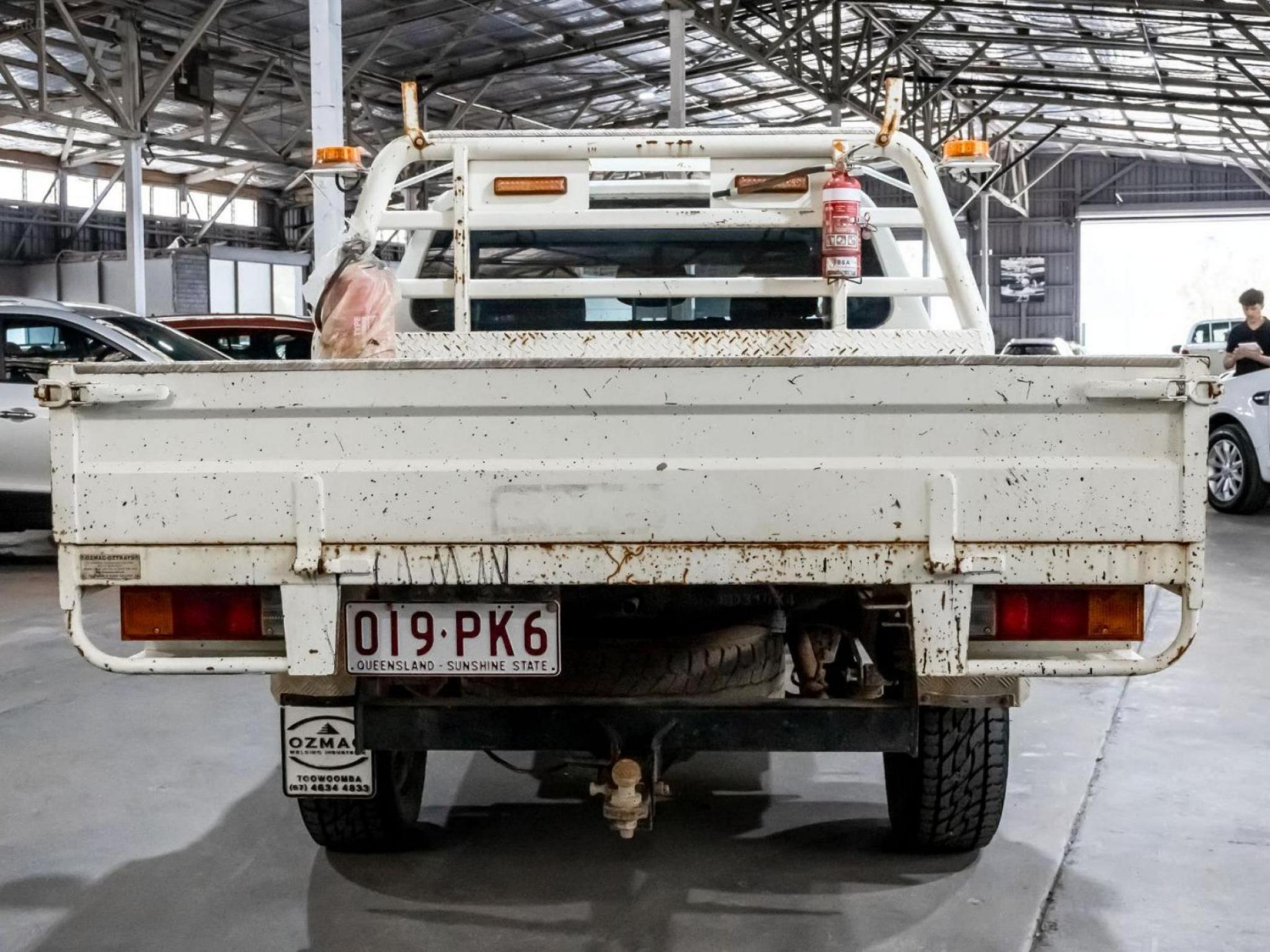 MITSUBISHI TRITON