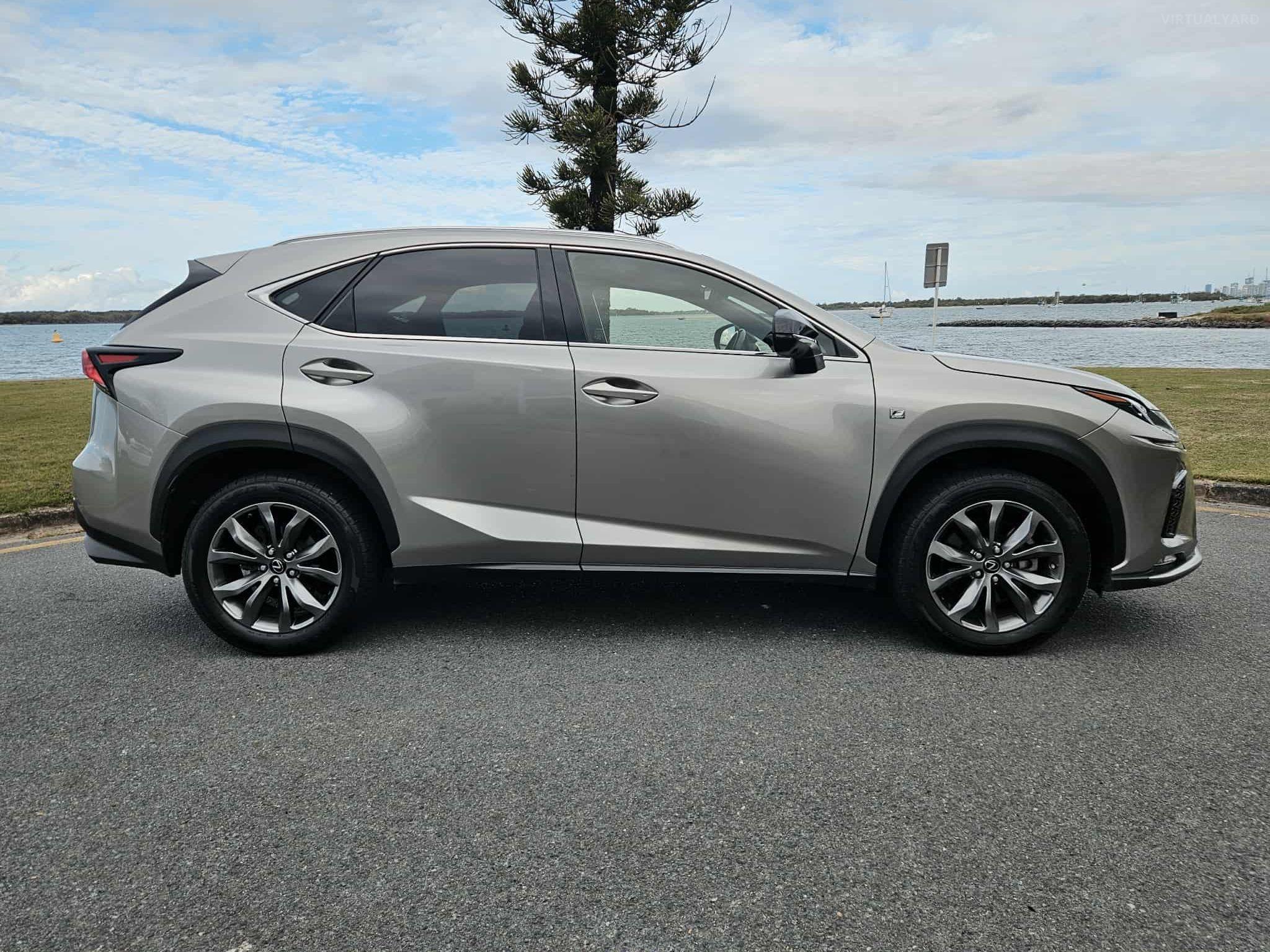 LEXUS NX300
