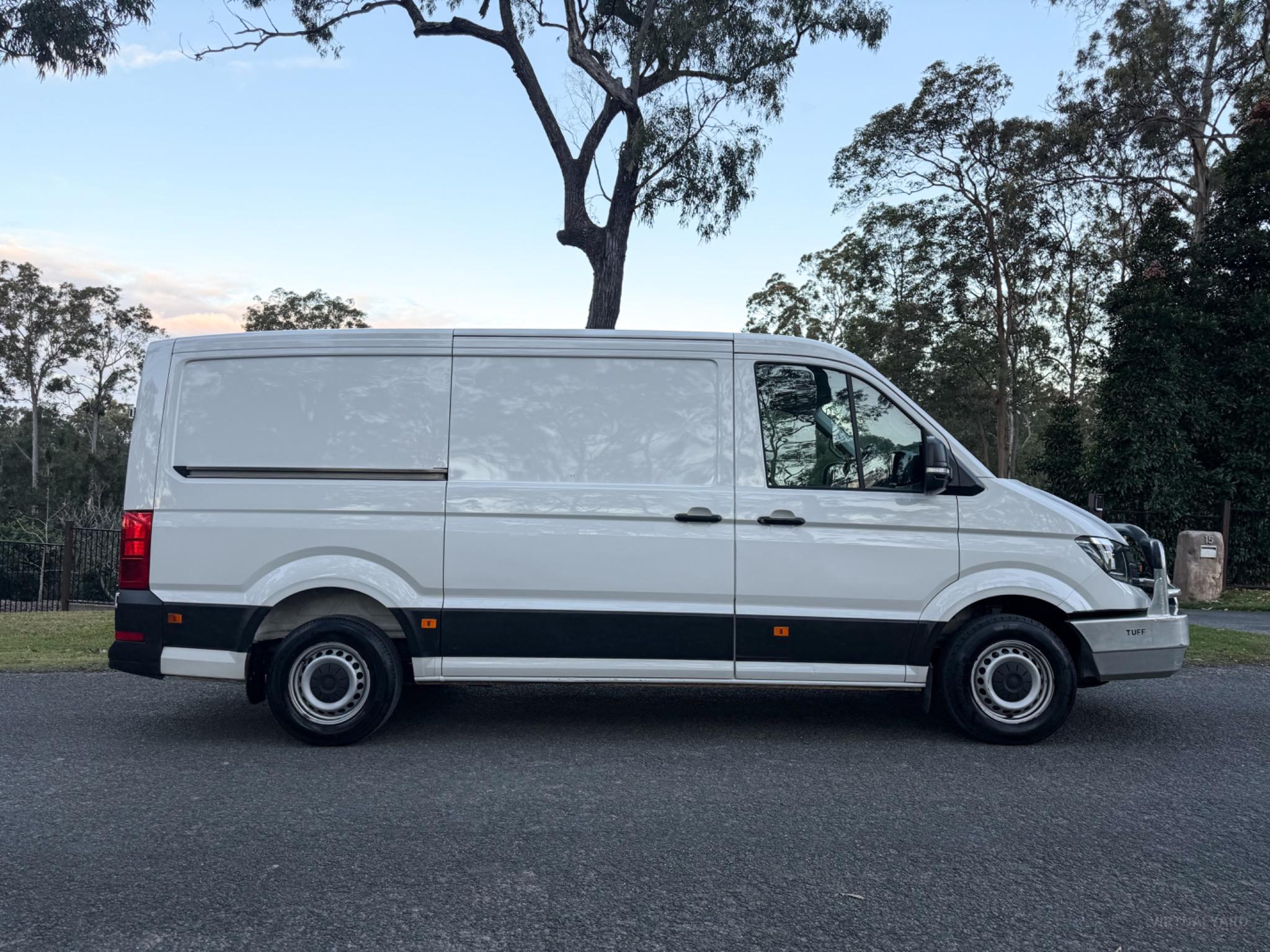 VOLKSWAGEN Crafter