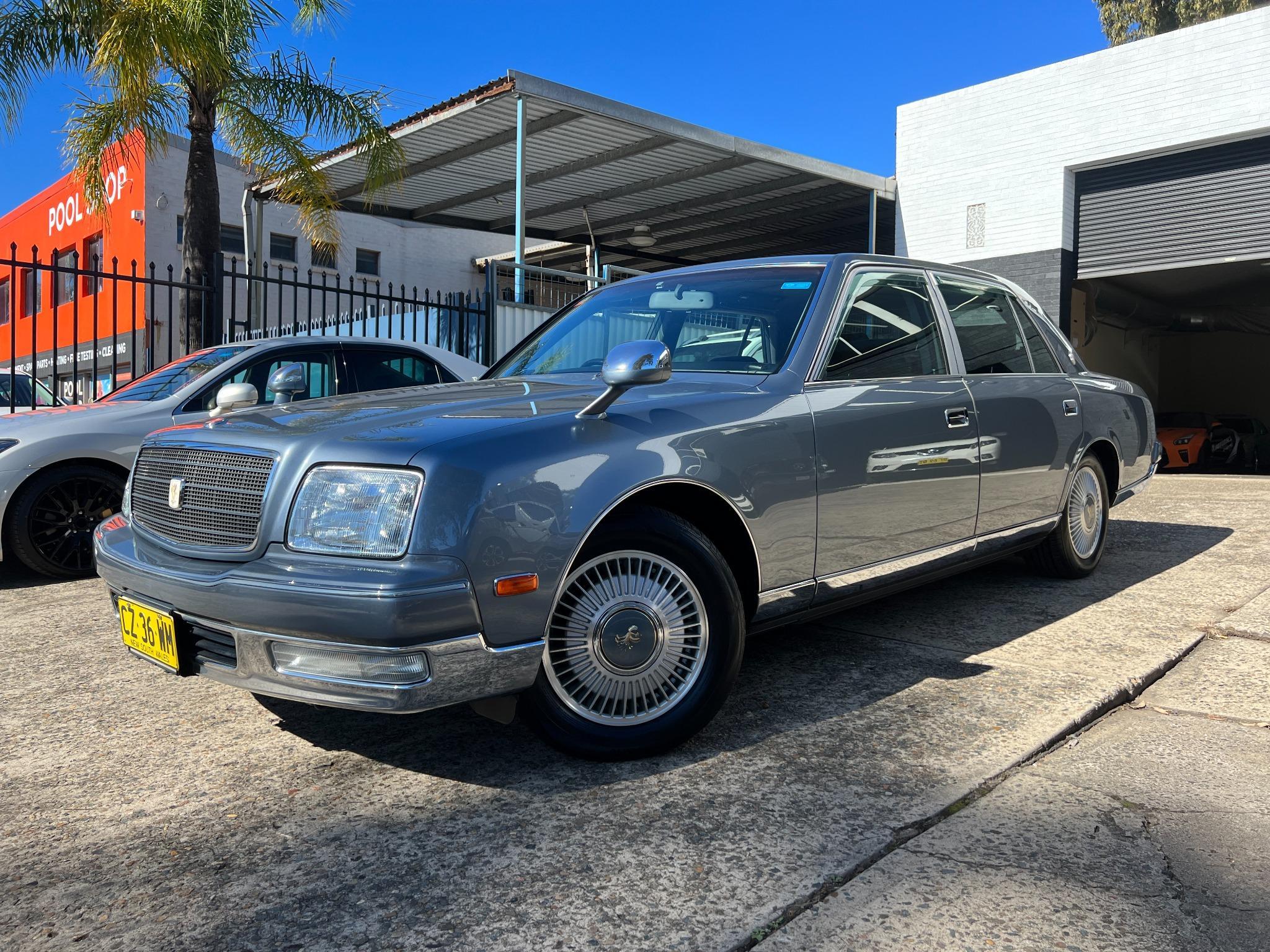 Toyota Century