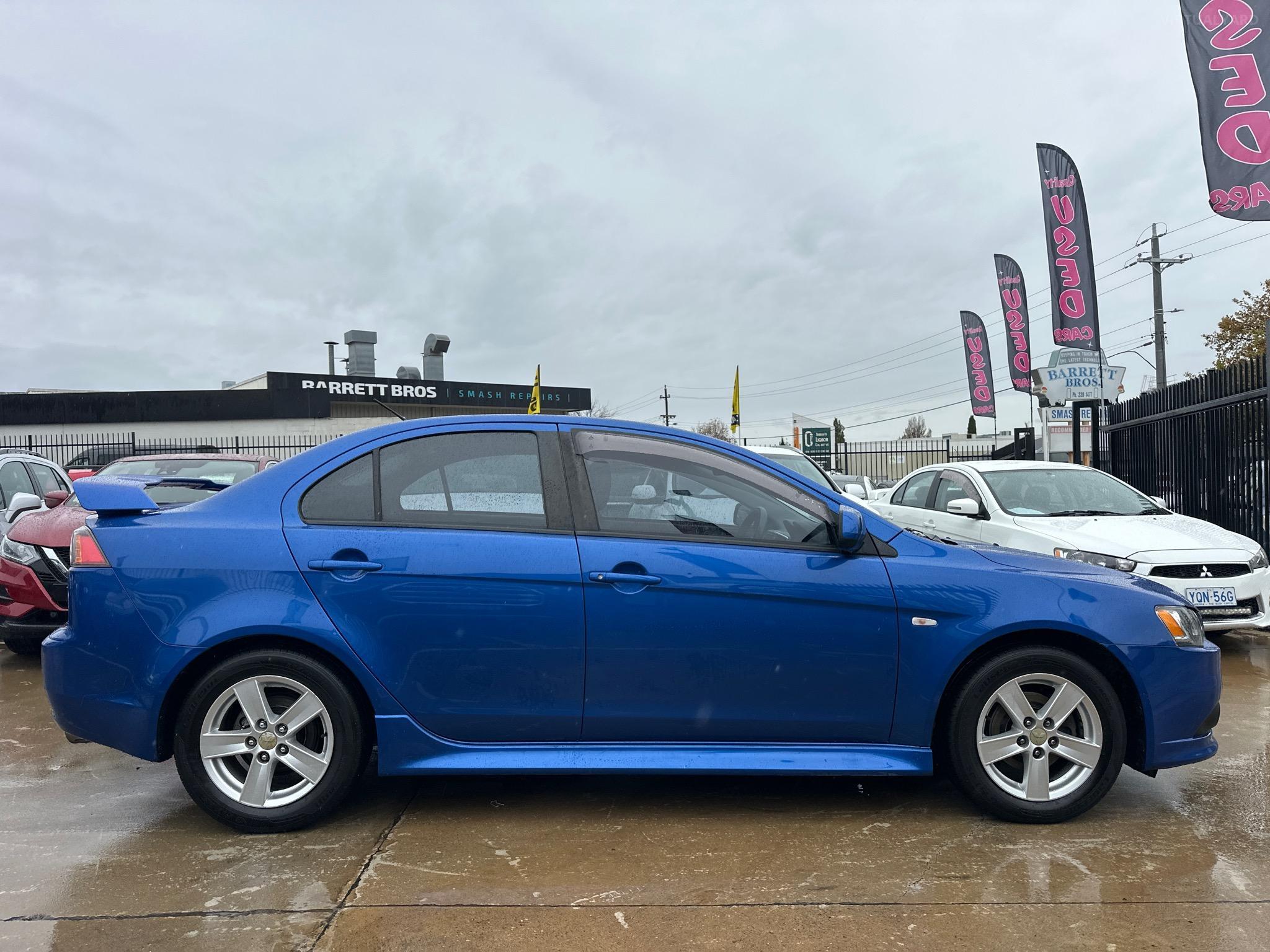 MITSUBISHI LANCER