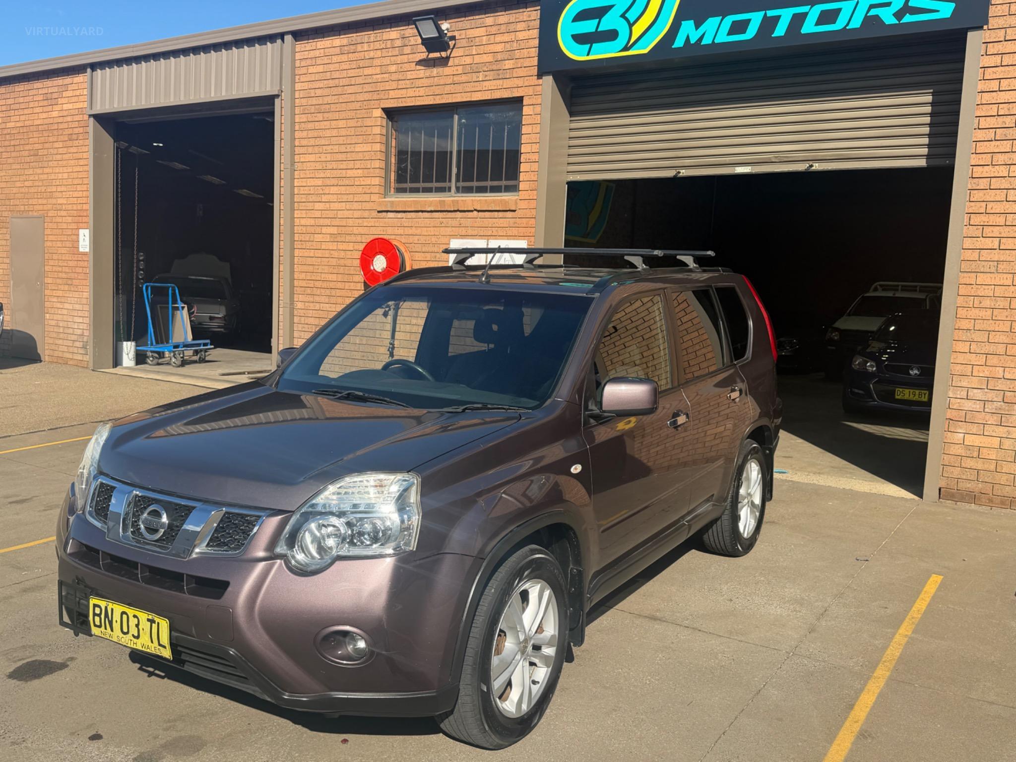 NISSAN X-TRAIL