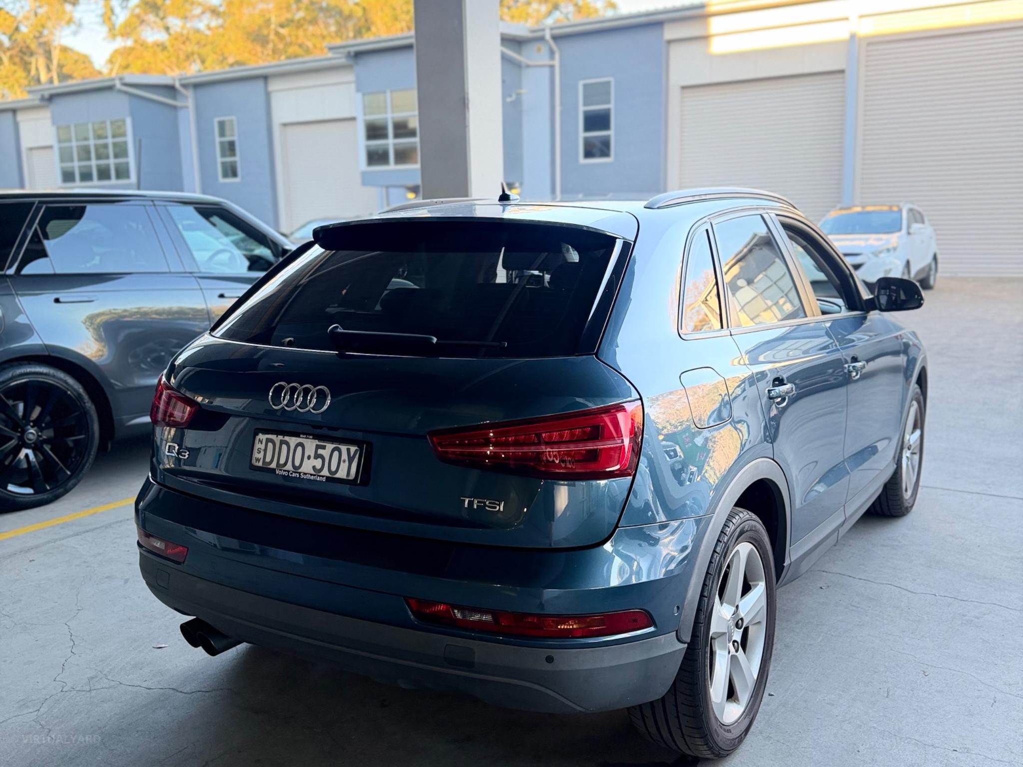 AUDI Q3