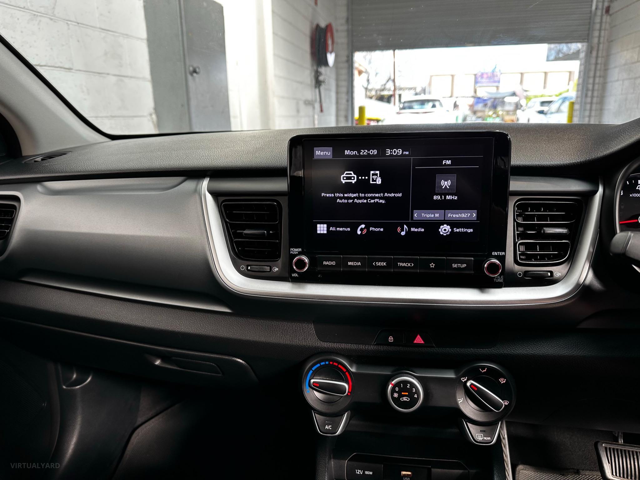 KIA STONIC