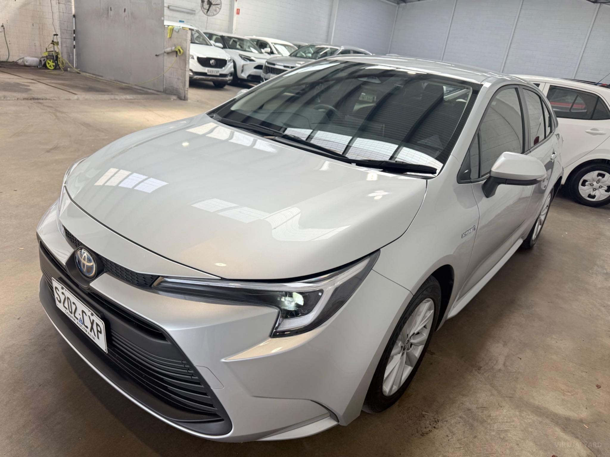 TOYOTA COROLLA