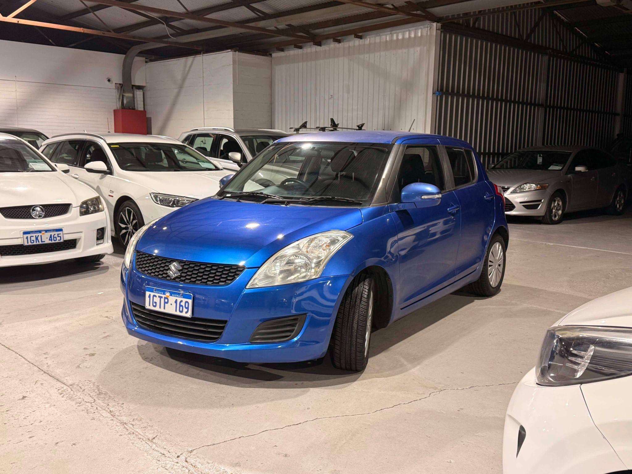 SUZUKI SWIFT