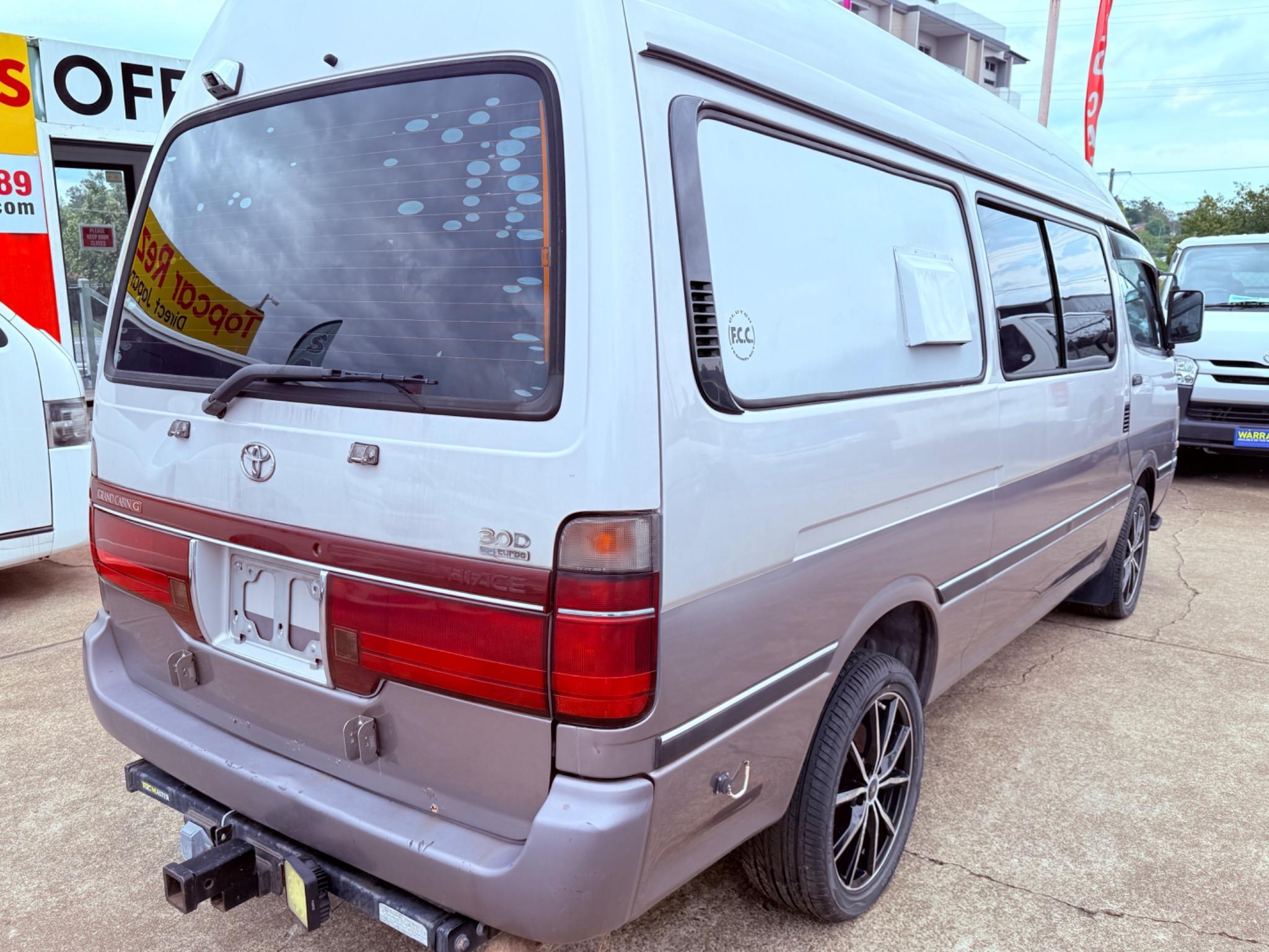 toyota HIACE CAMPER