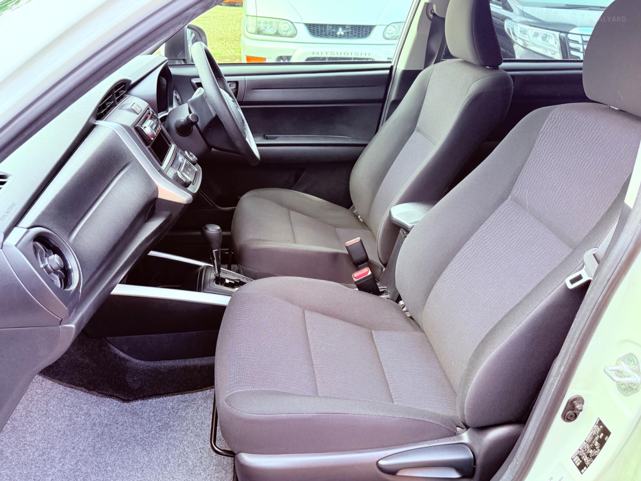 toyota Corolla FIELDER 