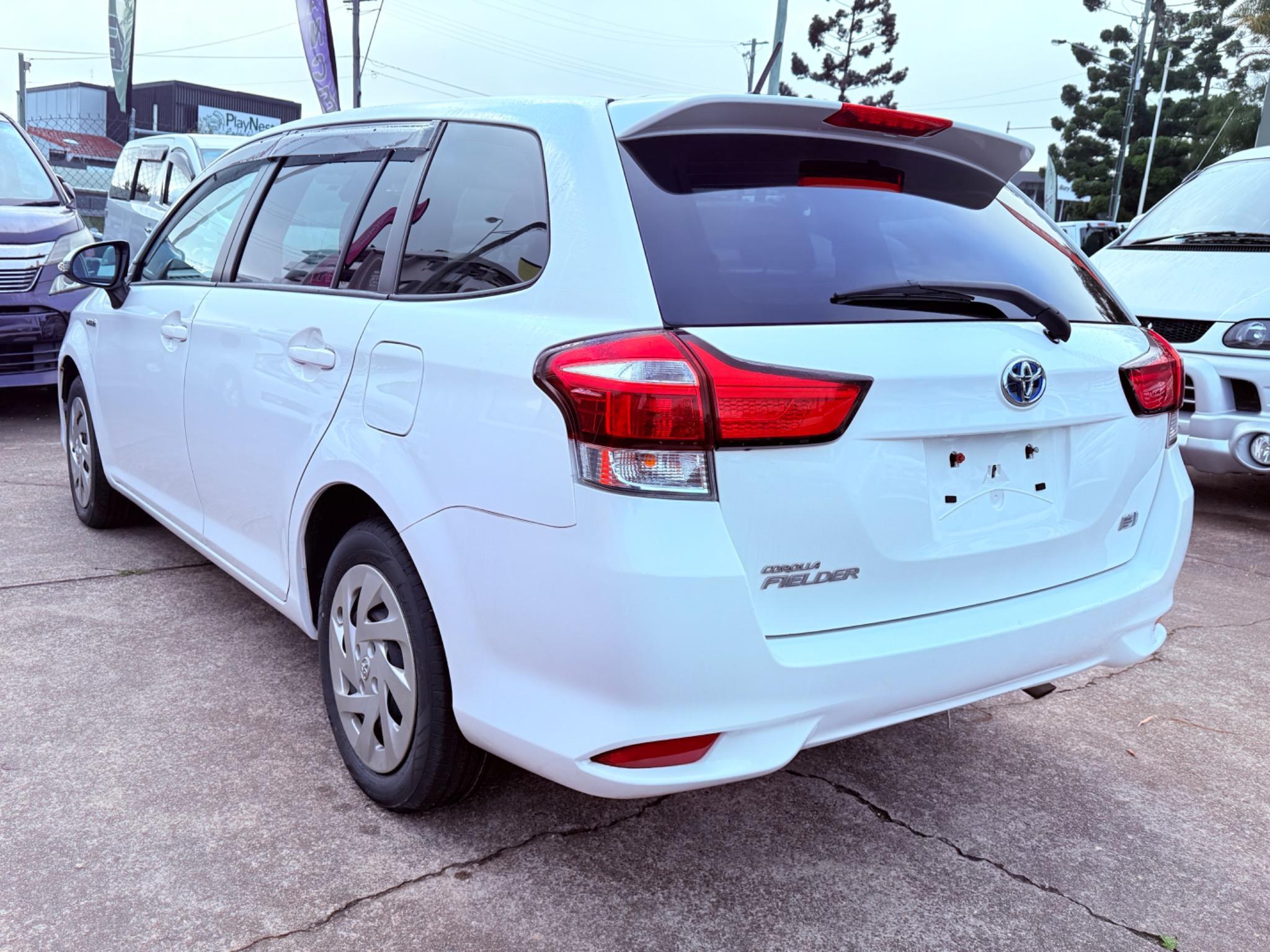 toyota Corolla FIELDER 