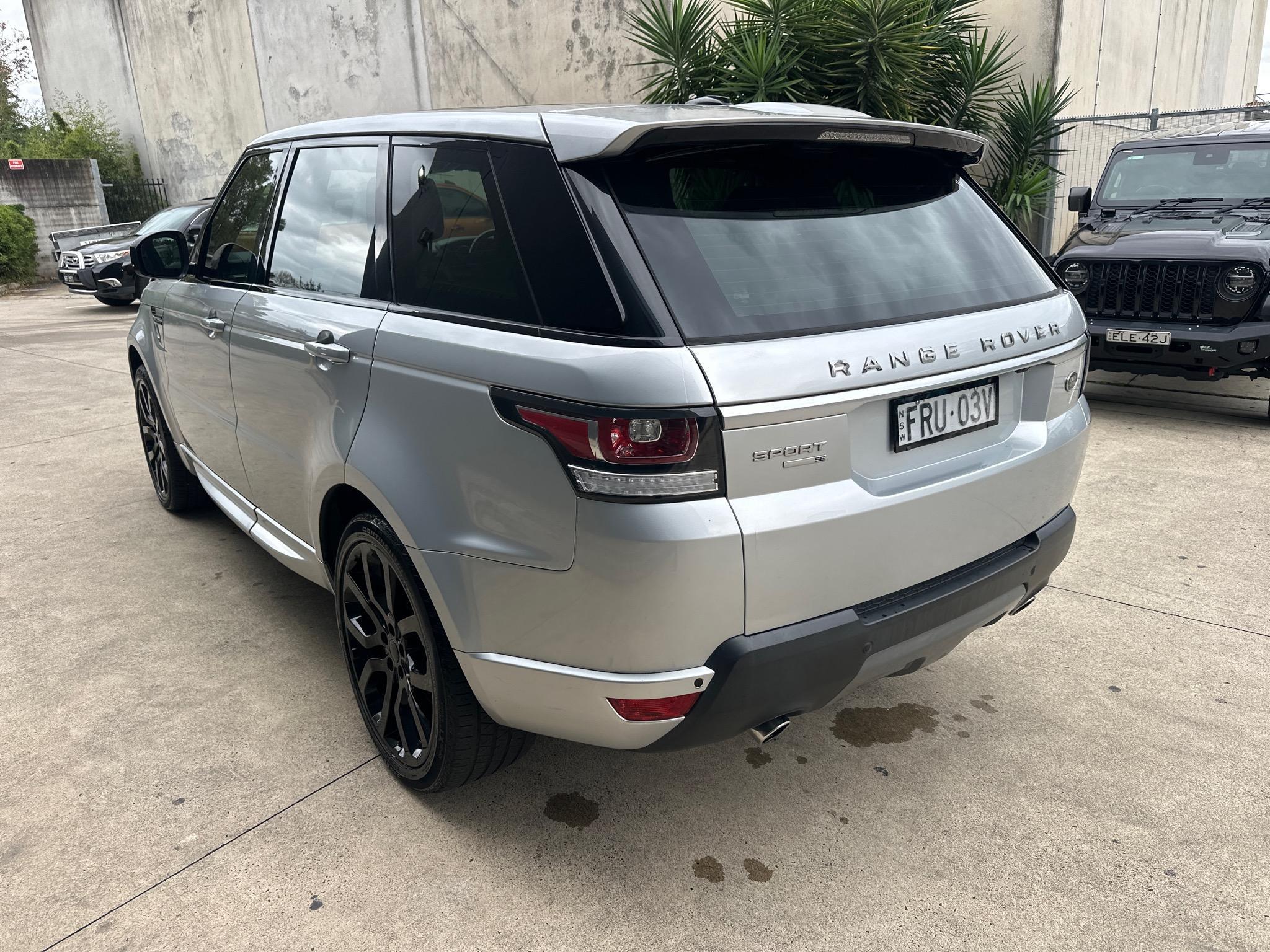 LAND ROVER RANGE ROVER SPORT L494 TDV6 SE WAGON 5DR SPTS AUTO 8SP 4X4 3.0DTT [MY14] image 18
