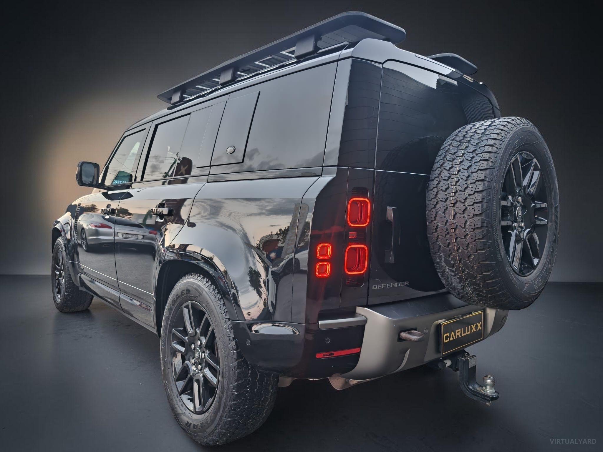 LAND ROVER DEFENDER