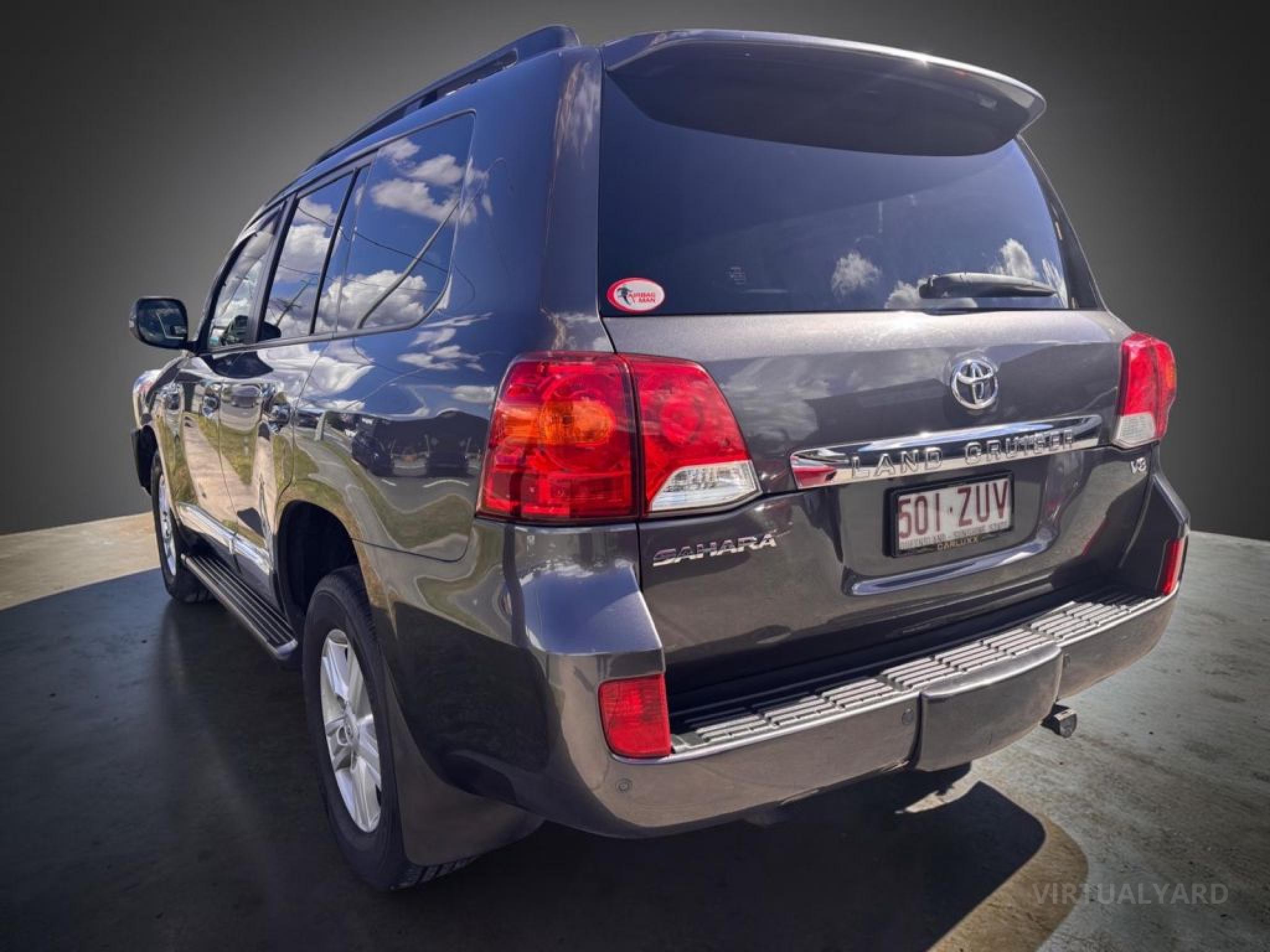 TOYOTA LANDCRUISER