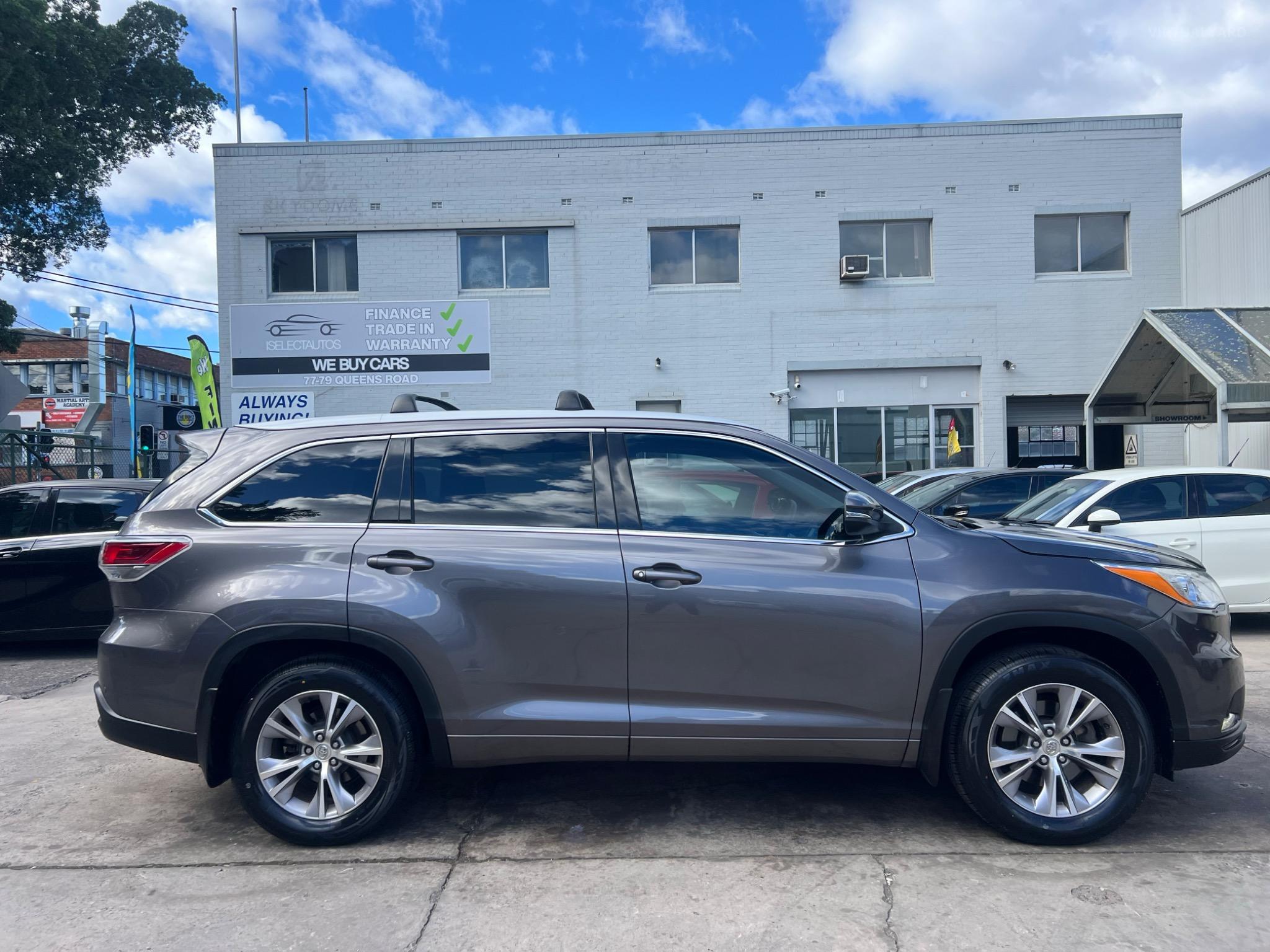 TOYOTA KLUGER