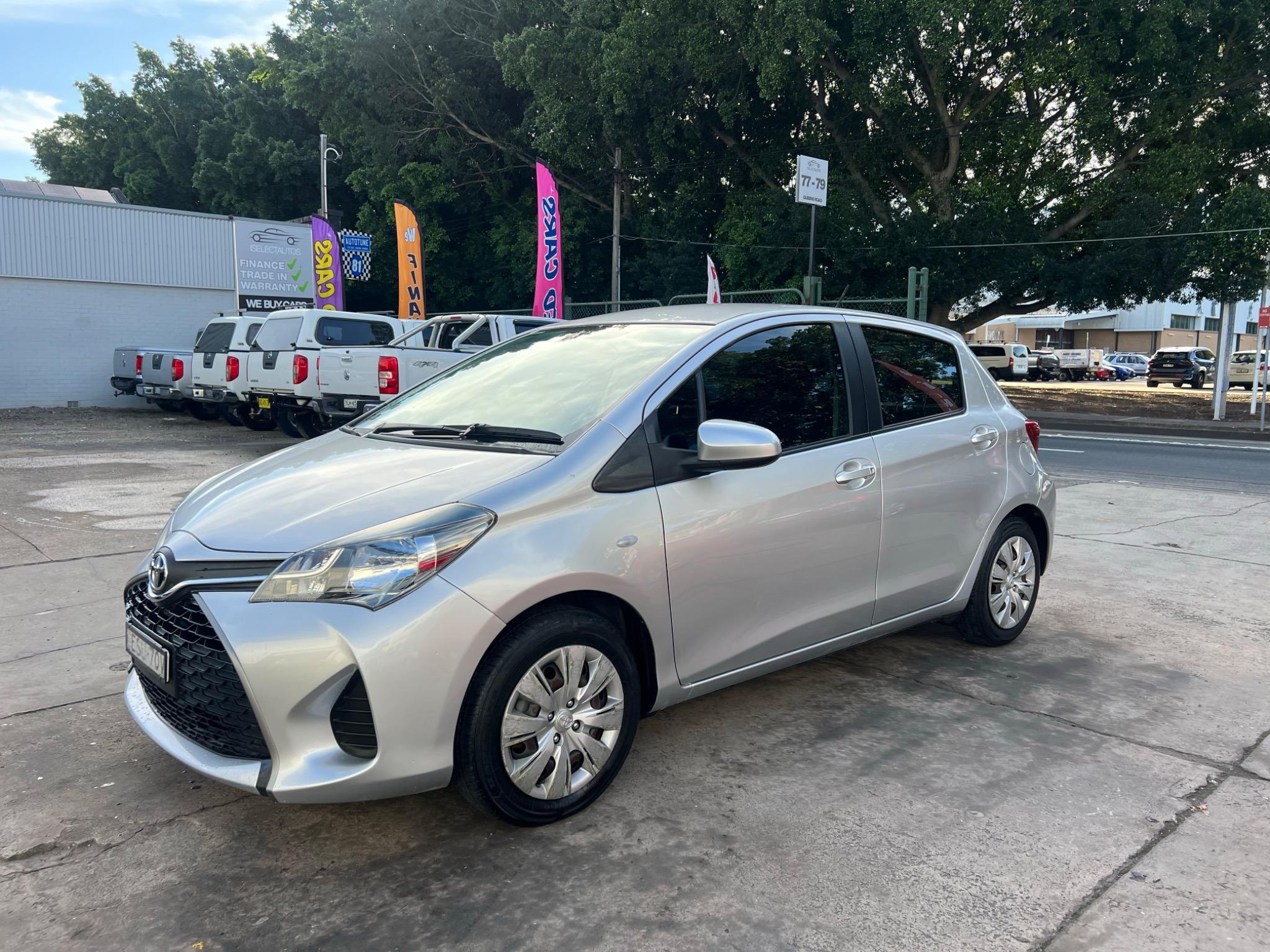 TOYOTA YARIS