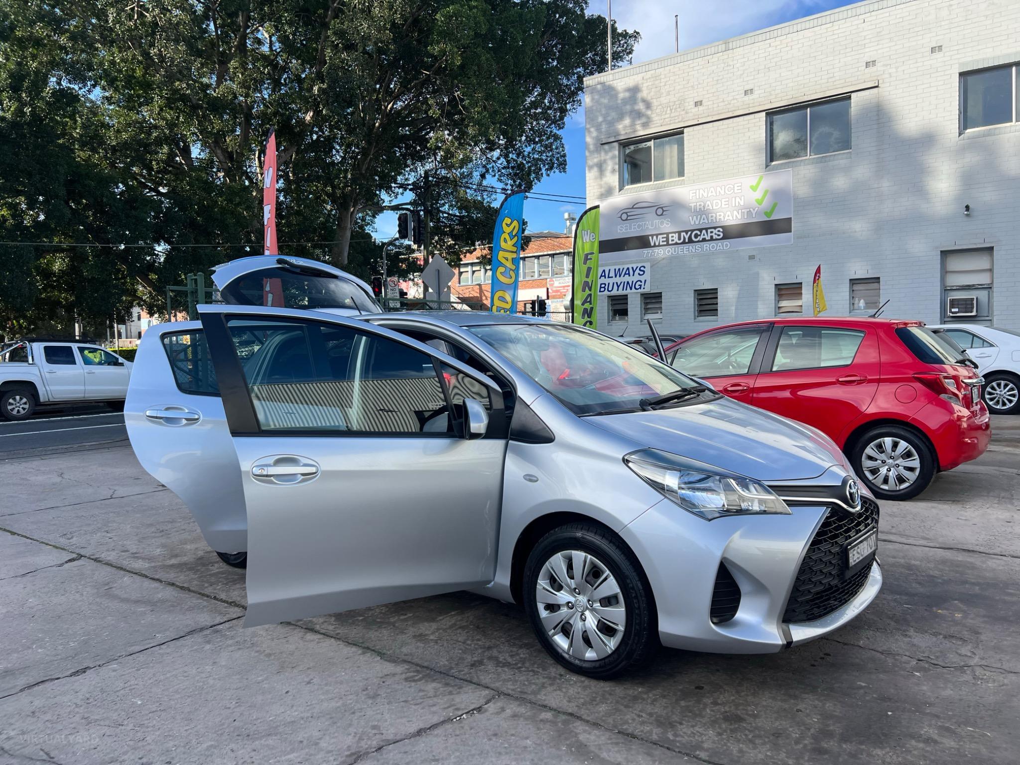 TOYOTA YARIS