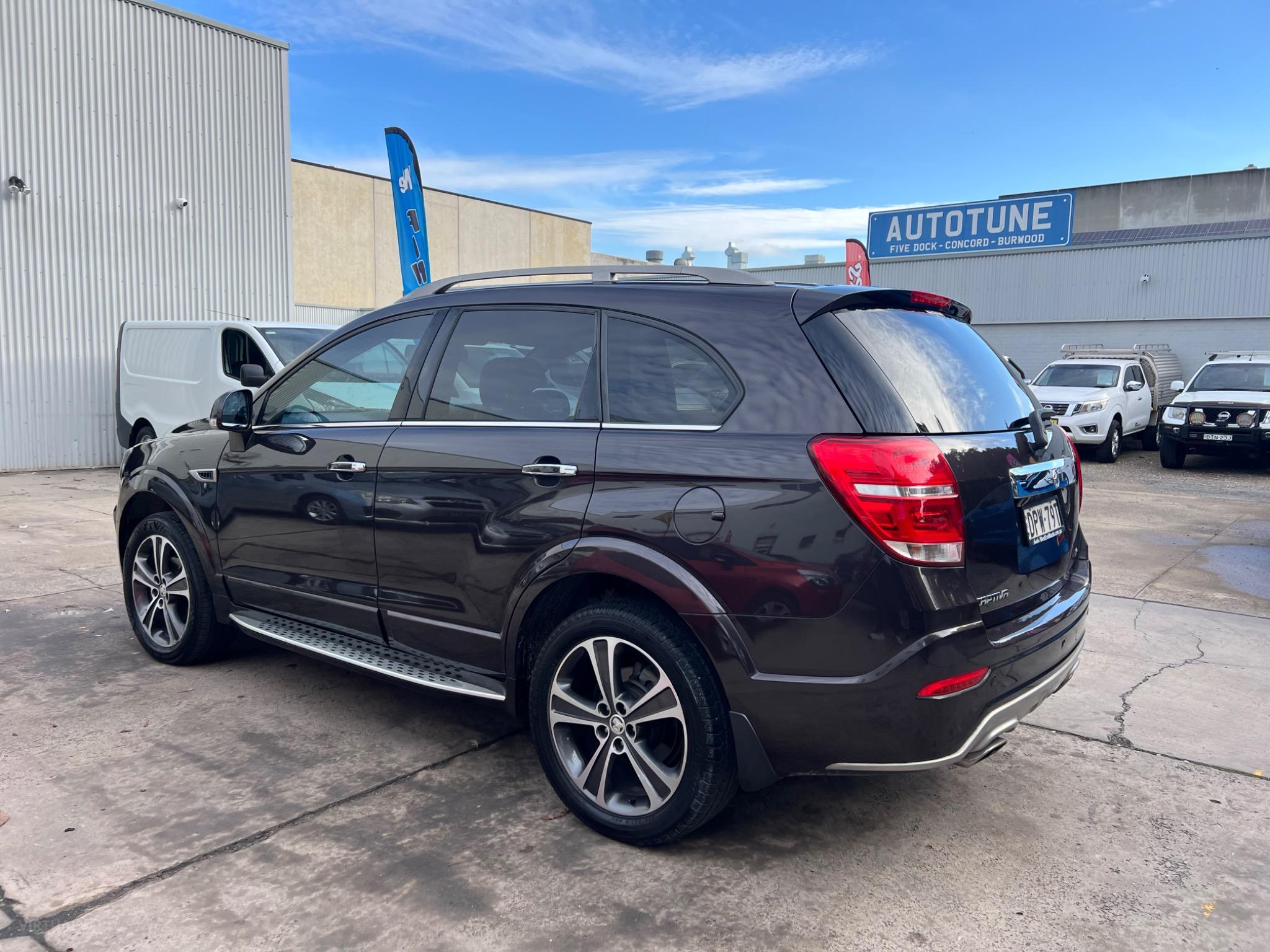 HOLDEN CAPTIVA