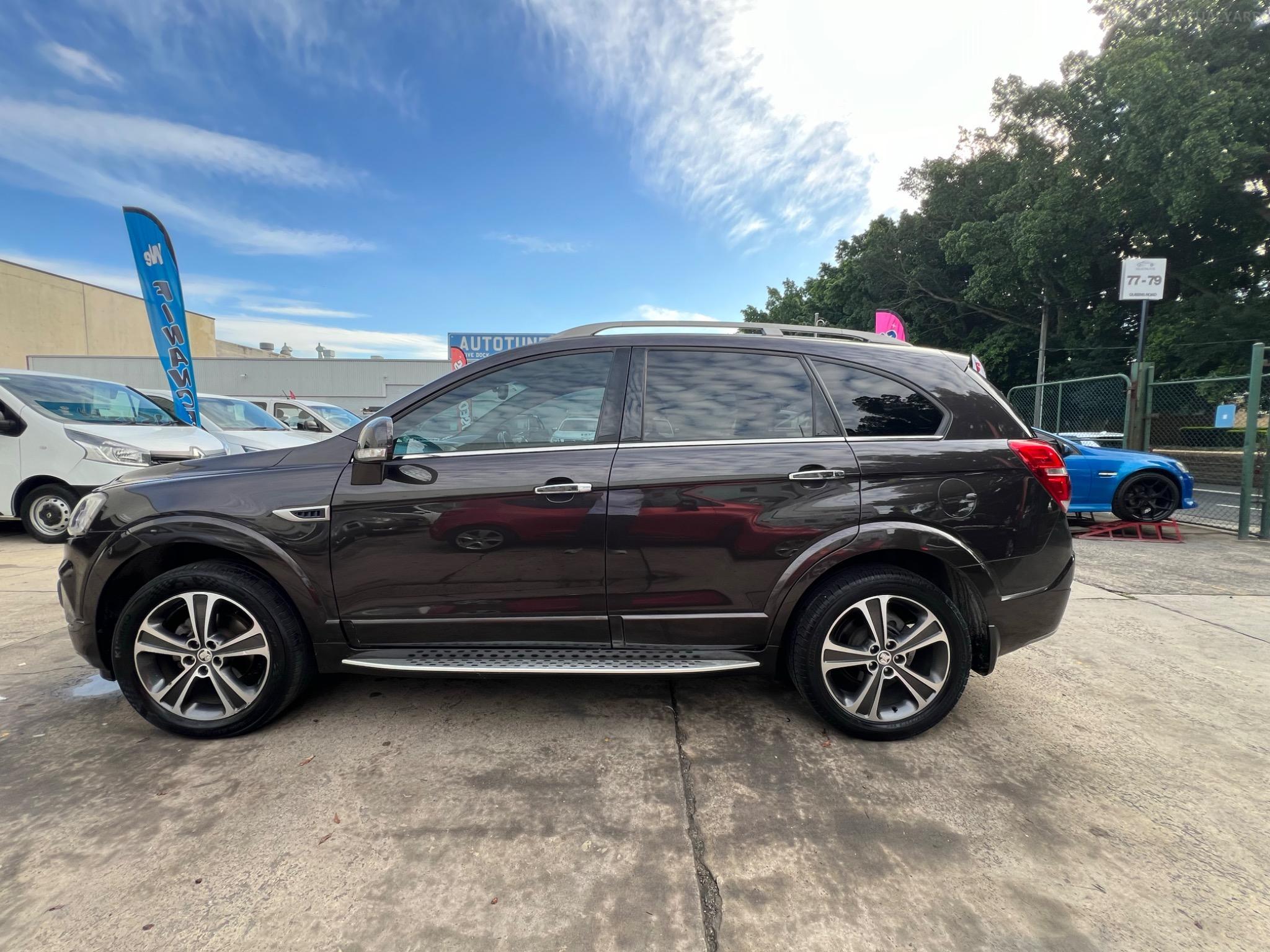 HOLDEN CAPTIVA