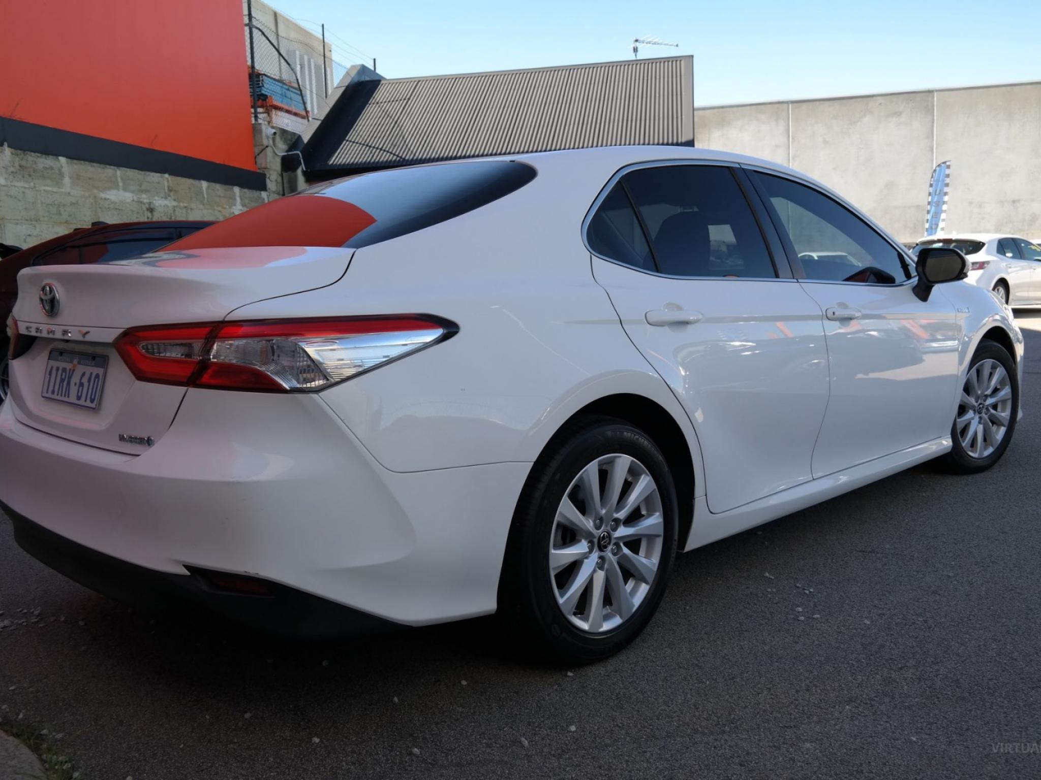 TOYOTA CAMRY